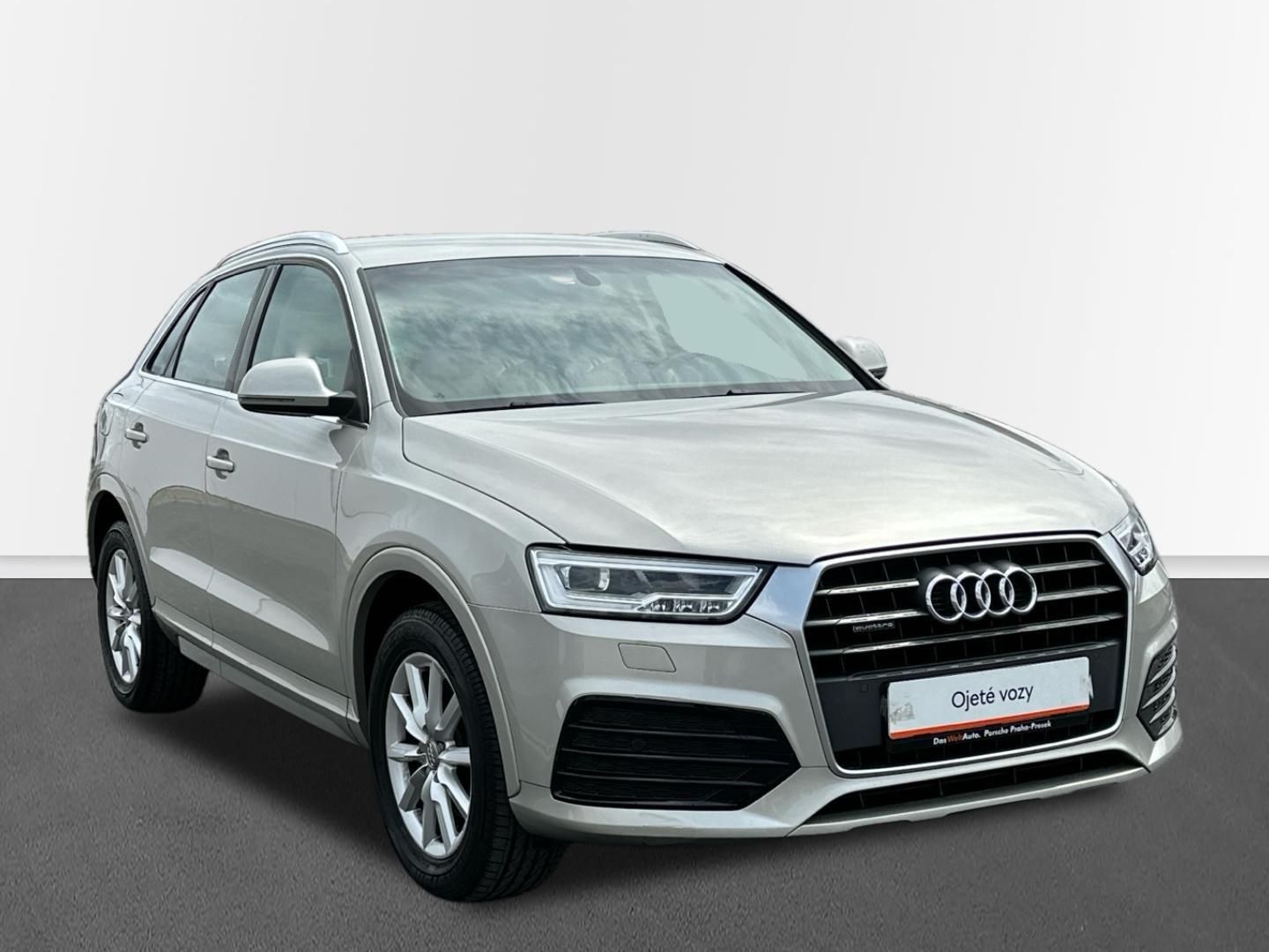 Audi Q3, 2,0 TDI Quattro automat - fotka 6