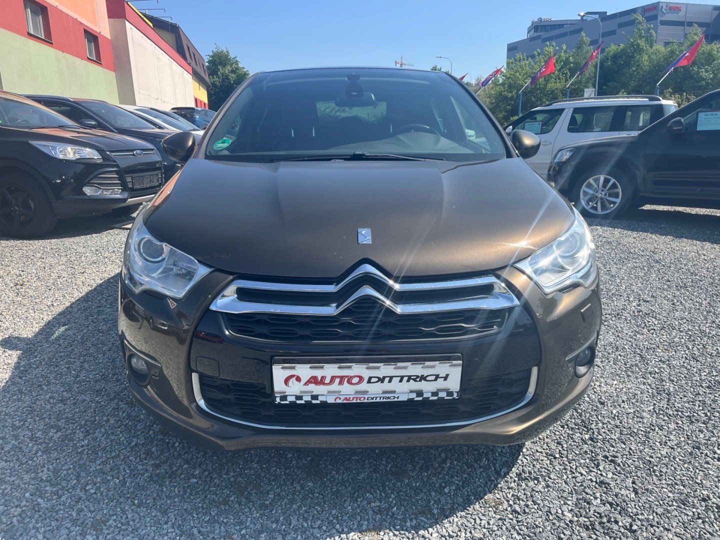 Citroën DS4, 1.6 SPORT CHIC - fotka 3