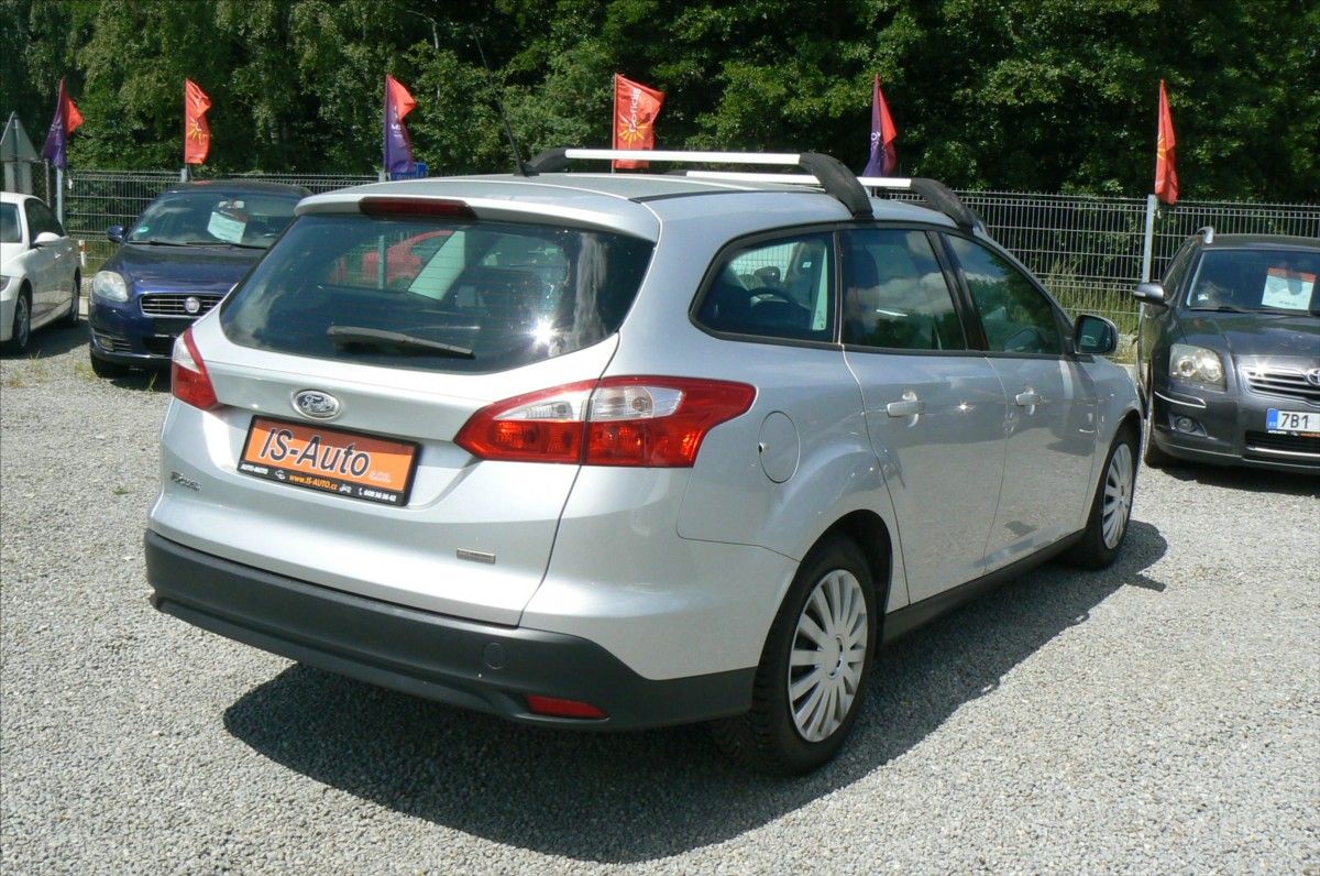 Ford Focus, 1,6 TDCi COMBI NOVÉ ROZVODY - fotka 6
