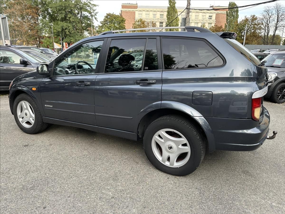 SsangYong Kyron, 2,0 bez koroze !! - fotka 5
