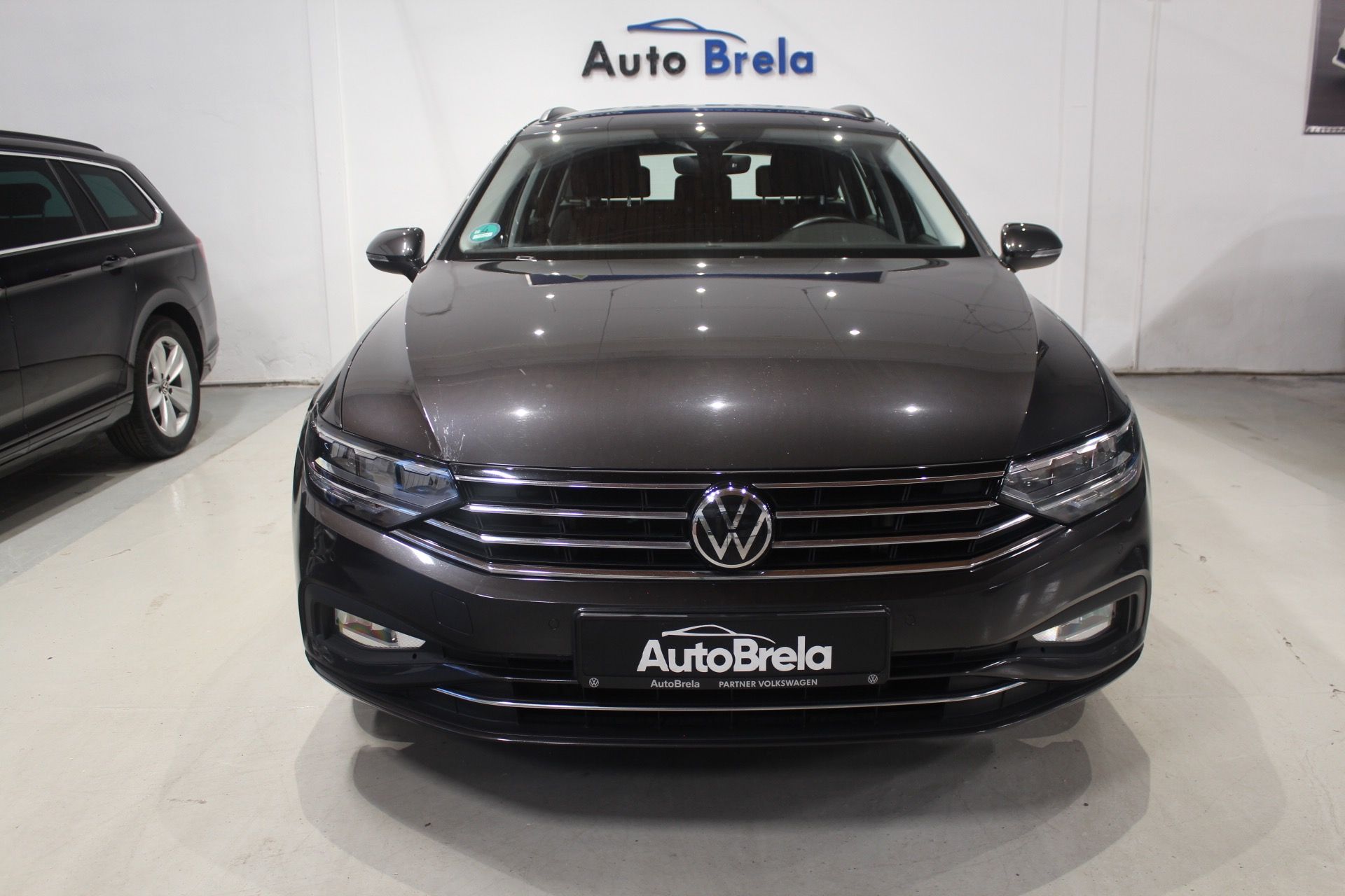 Volkswagen Passat, 2.0TDI DSG Nez. Topení LED - fotka 4