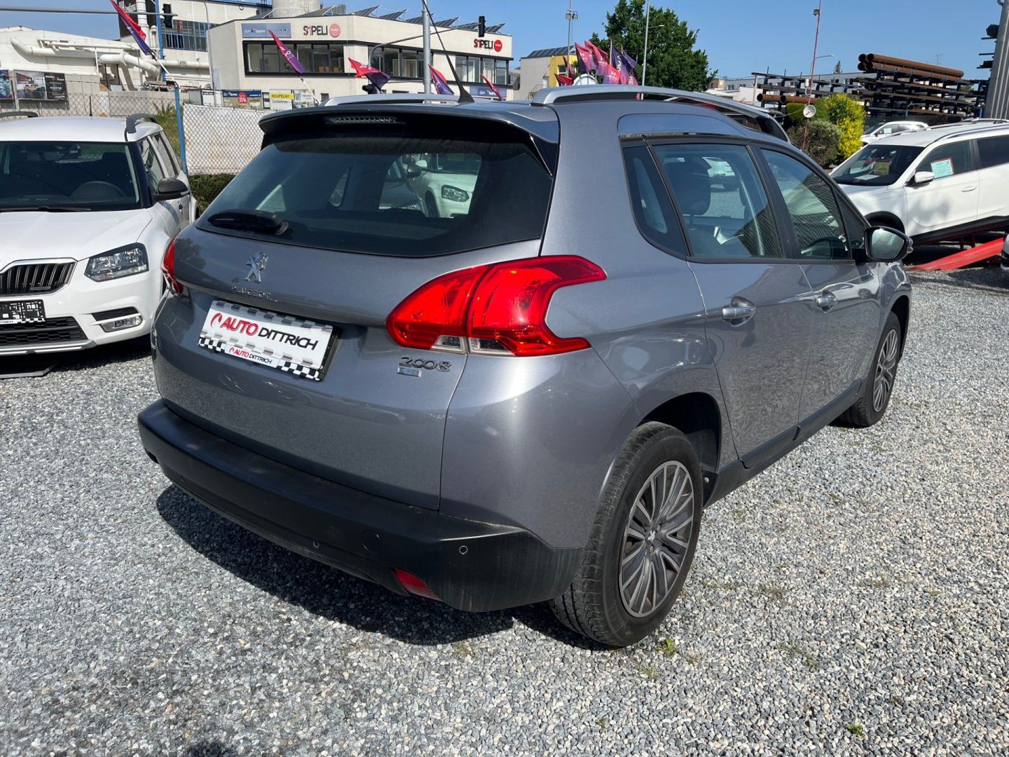 Peugeot 2008, 1.6 HDi - fotka 5