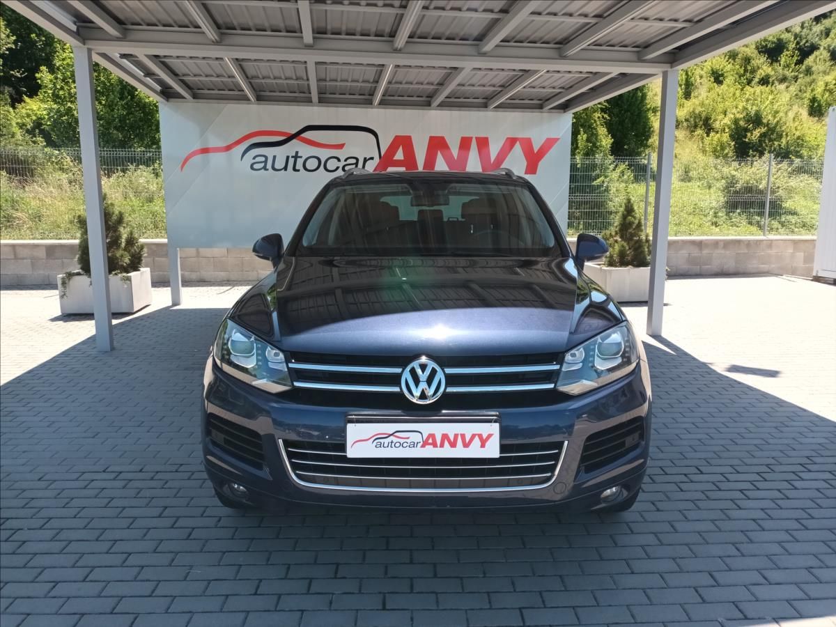 Volkswagen Touareg, 3,0 TDI,176KW,NAVI,KŮŽE,PRUŽIN - fotka 2