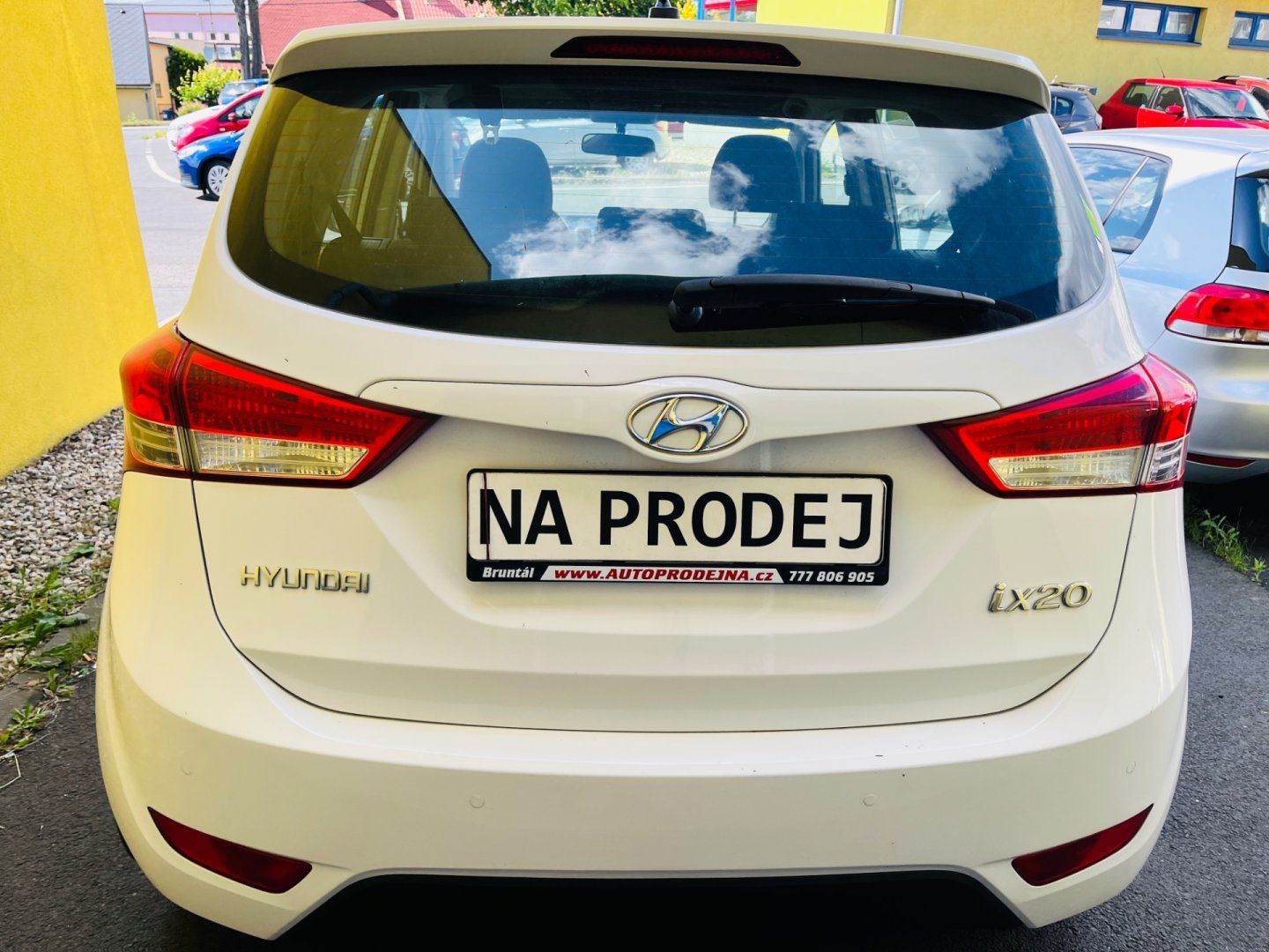 Hyundai ix20, 1.4 i BENZÍN NAJETO JEN 93 TIS - fotka 5