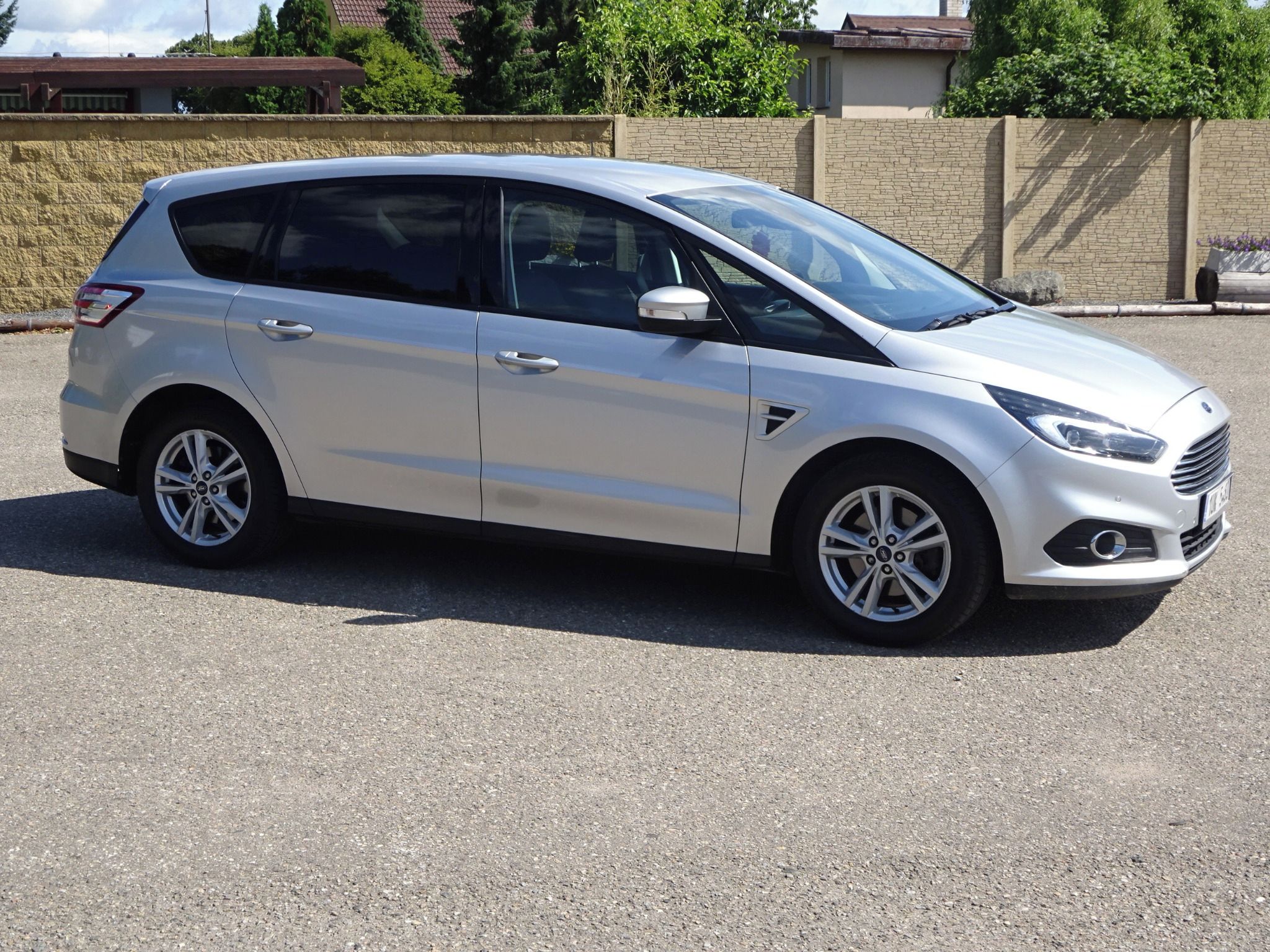 Ford S-MAX, 2.0 TDCI (110 KW) AUTOMAT - fotka 2