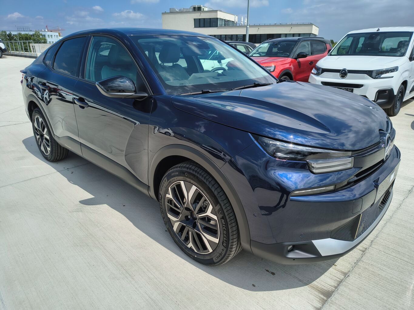 Citroën C4 X, 1363 MAX Hybrid 145k Automatic - fotka 5
