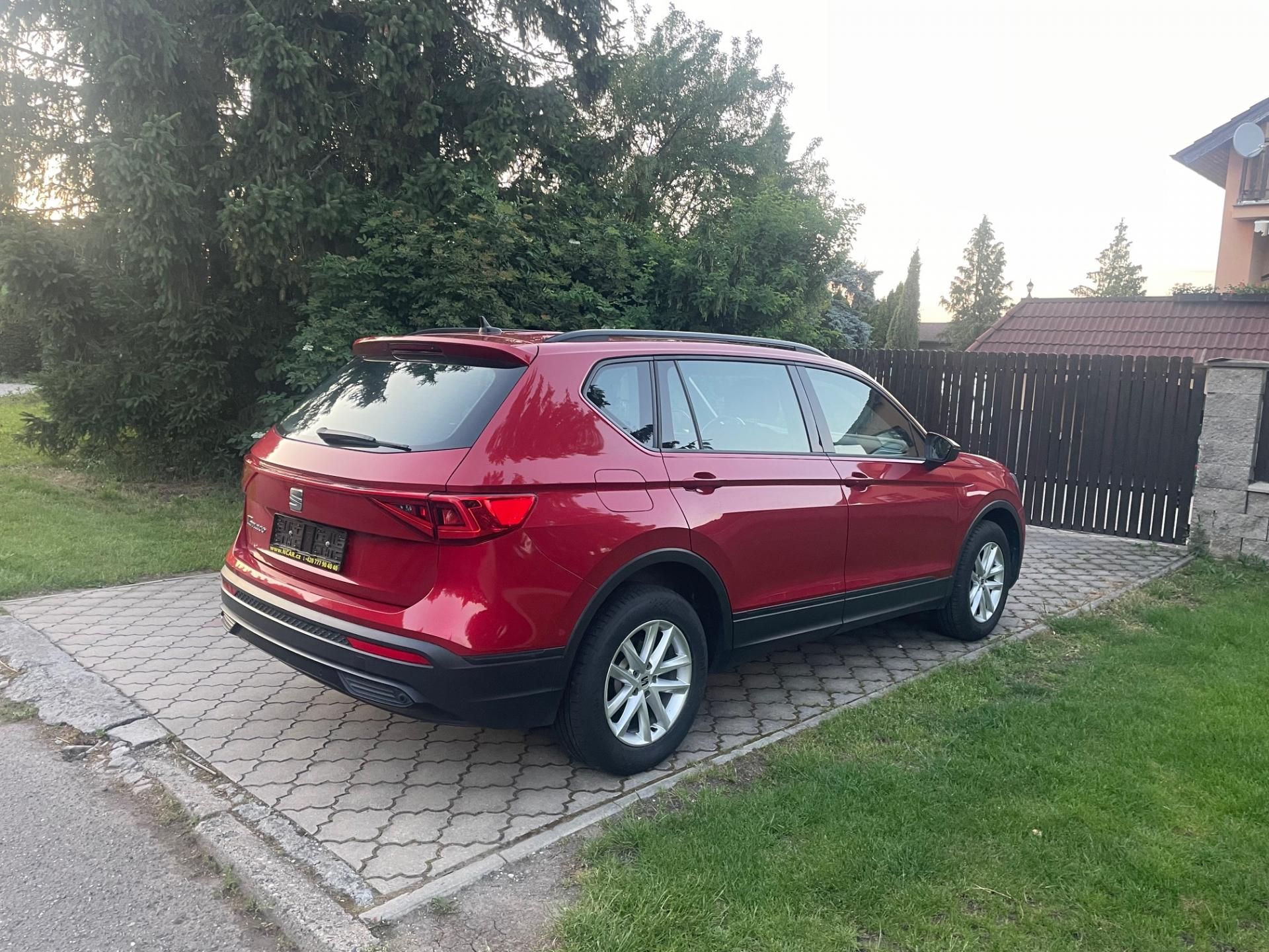 Seat Tarraco, 2,0TDi,110kw,DSG,7-MÍST,17ALU - fotka 5