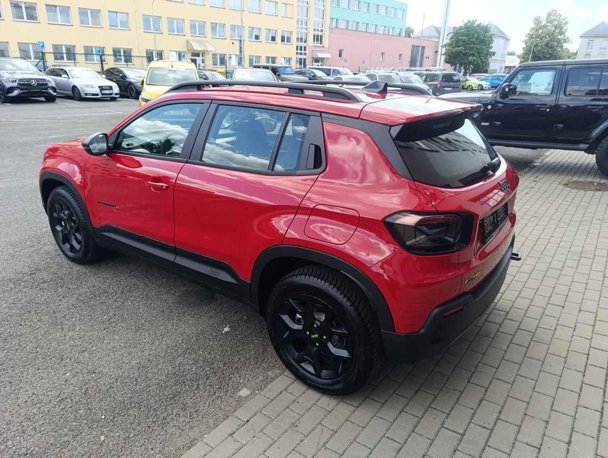 Jeep Avenger, 4xe Upland 1,2 e-Hybrid 145k - fotka 6