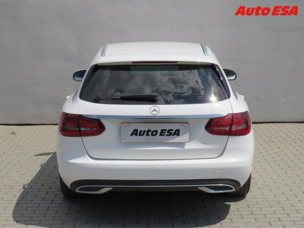 Mercedes-Benz Třídy C, 2.0CDi C 220d,ČR,AT,LED - fotka 5