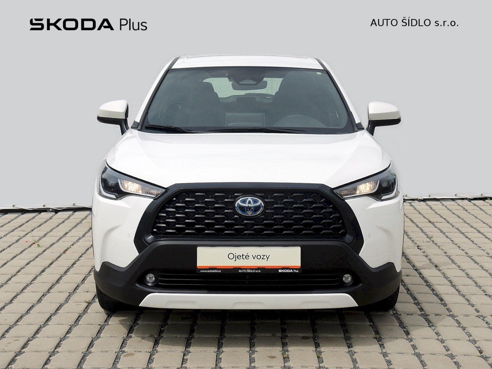 Toyota Corolla Cross, Comfort Business 2,0 Hybrid 4x - fotka 4