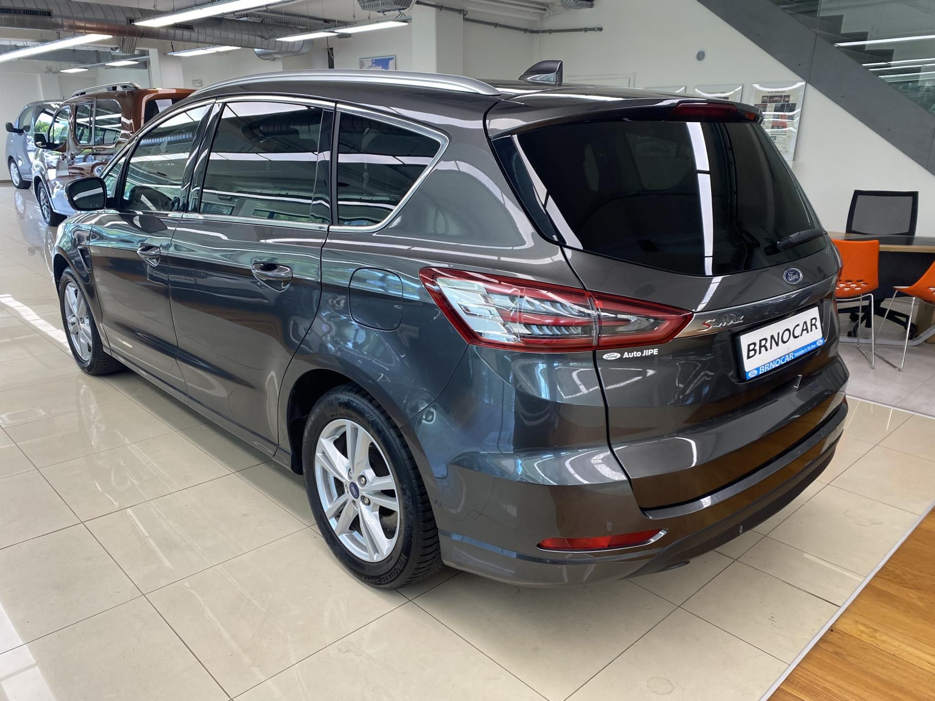 Ford S-MAX, 2.5 Duratec Hybrid HEV, ČR - fotka 4