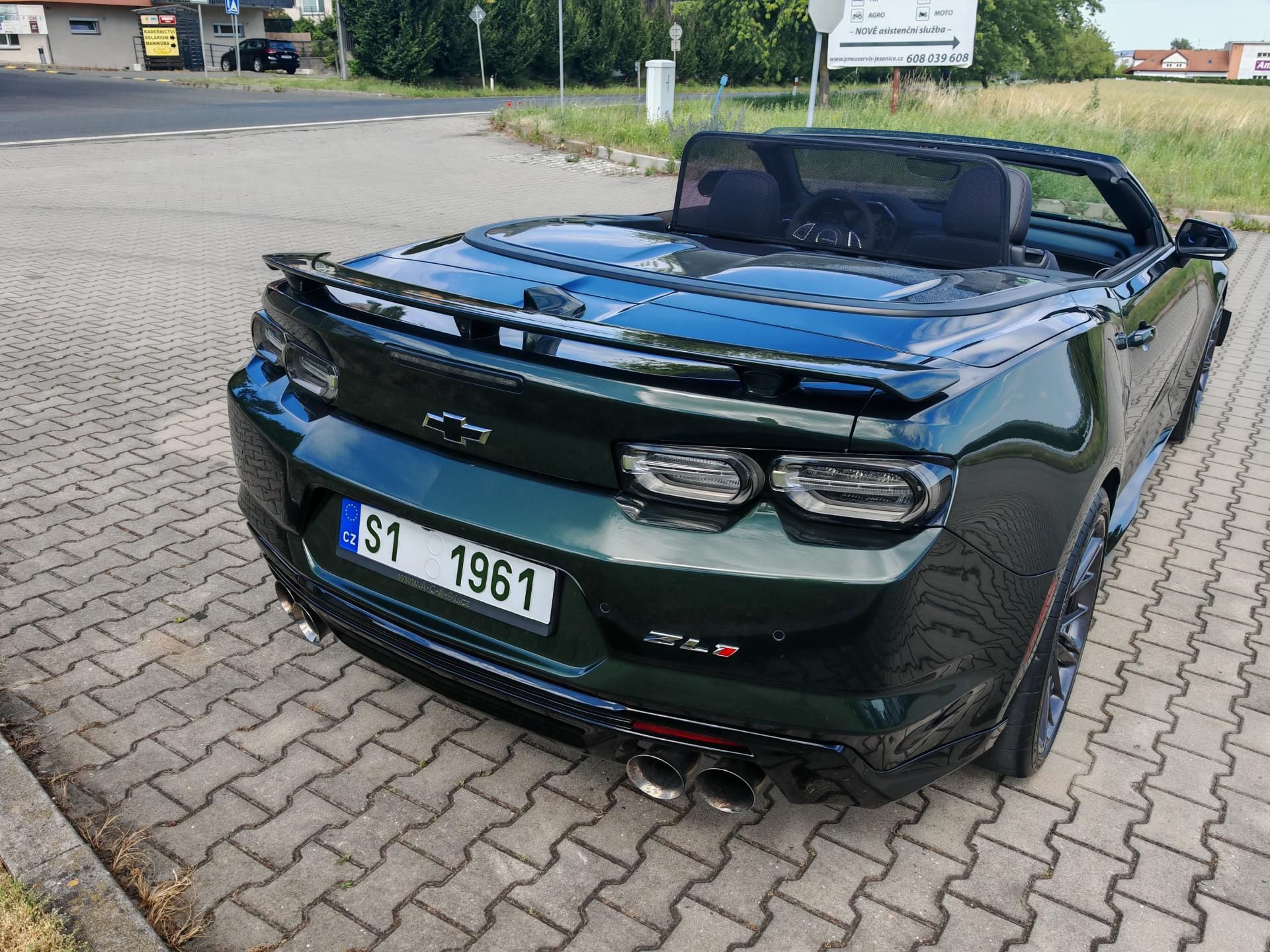 Chevrolet Camaro, ZL1 Cabrio, Manuál, Alcantara - fotka 6