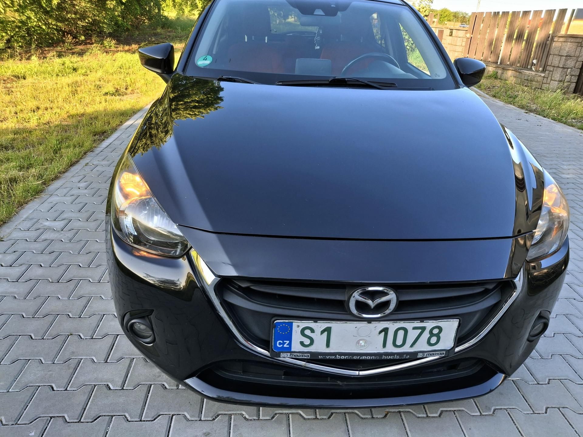 Mazda 2, 1.5 benzin skyactive sport - fotka 4