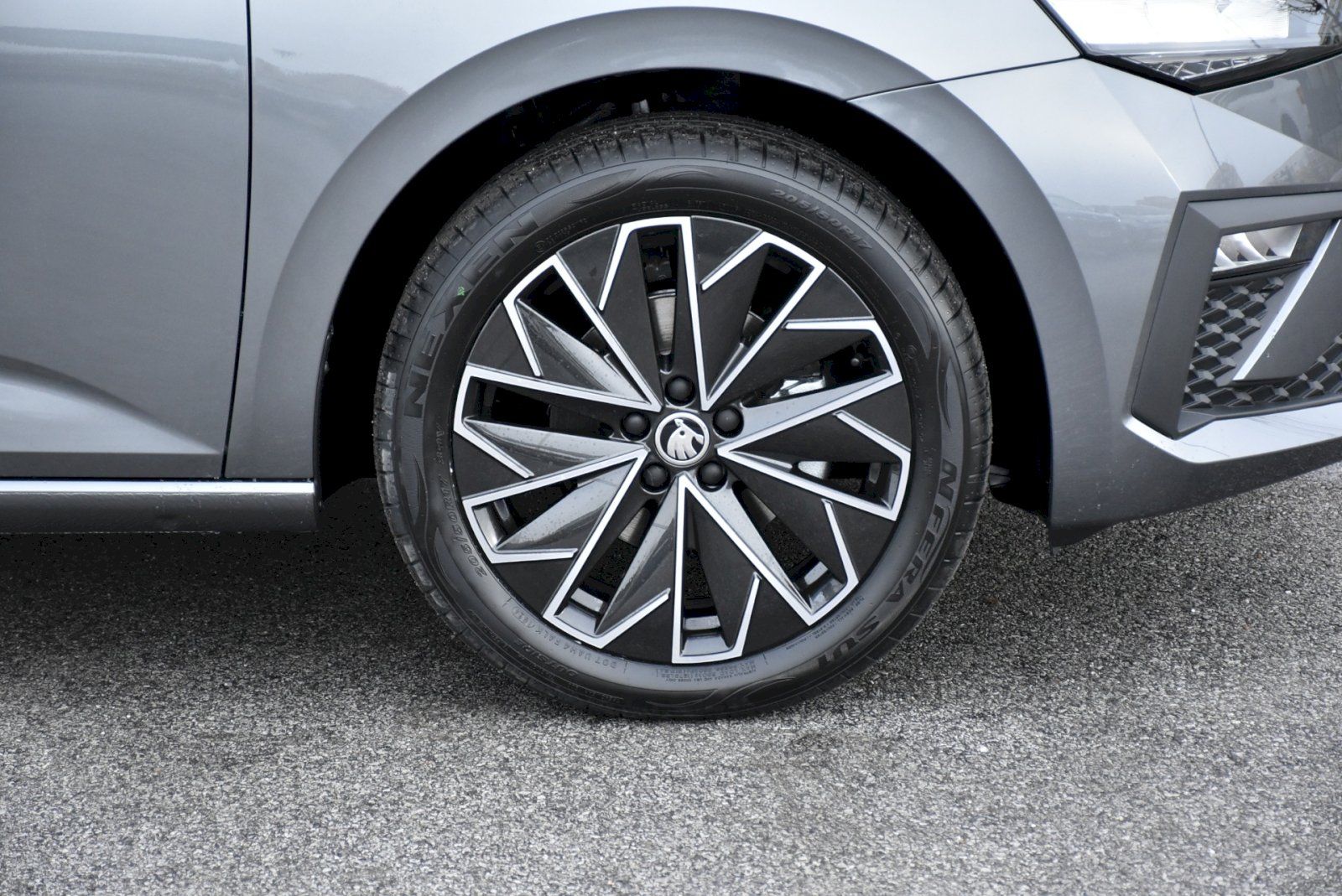 Škoda Scala, Drive 1,0 TSI 85 KW 6-stup. me - fotka 6
