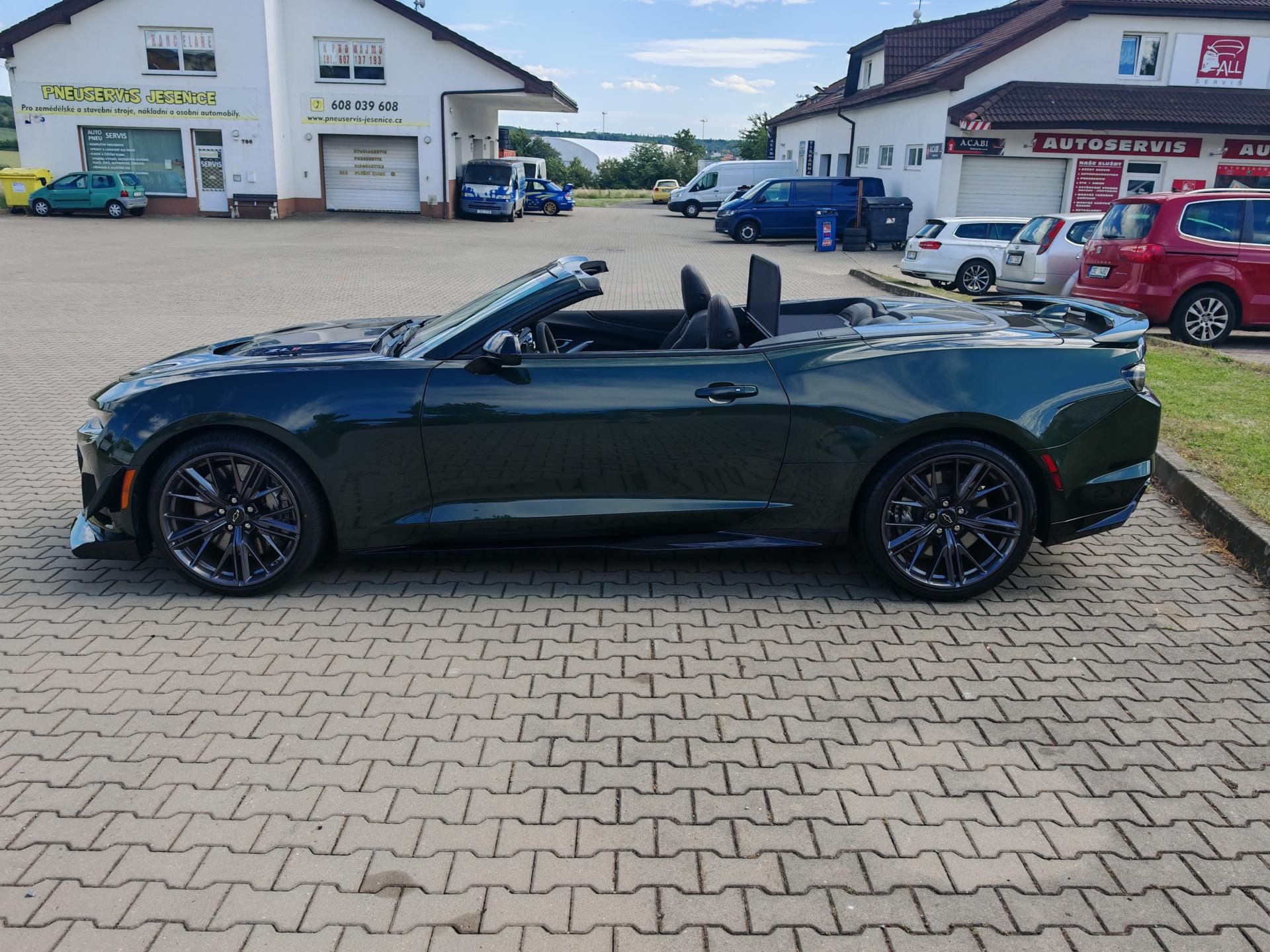 Chevrolet Camaro, ZL1 Cabrio, Manuál, Alcantara - fotka 4