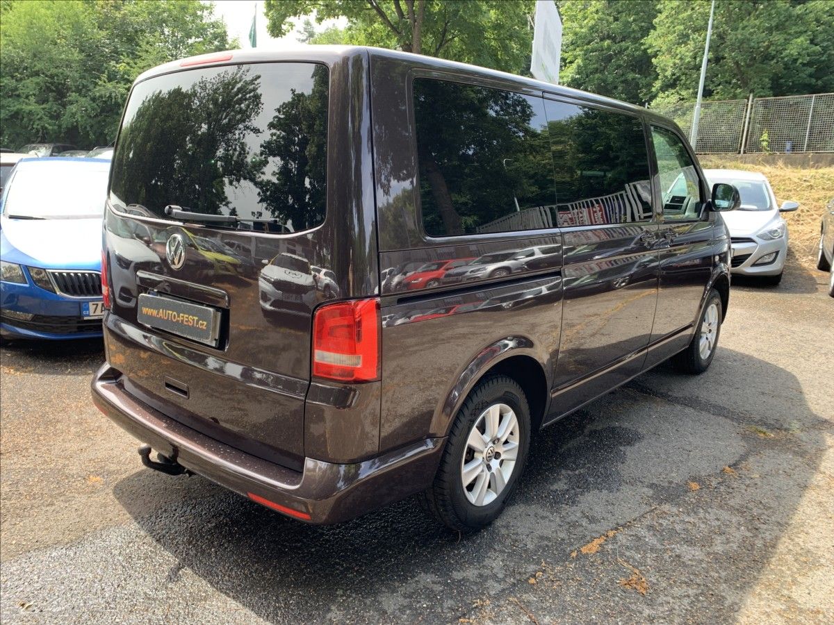 Volkswagen Caravelle, 2,0 TDI  103kW - fotka 5