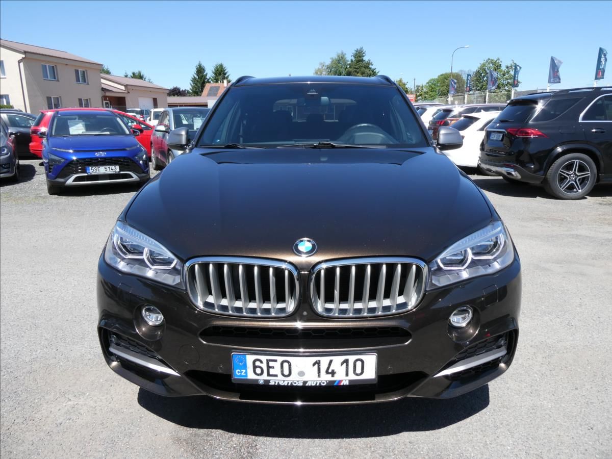 BMW X5, 3,0 M50d 280kW M-PAKET,po serv - fotka 2