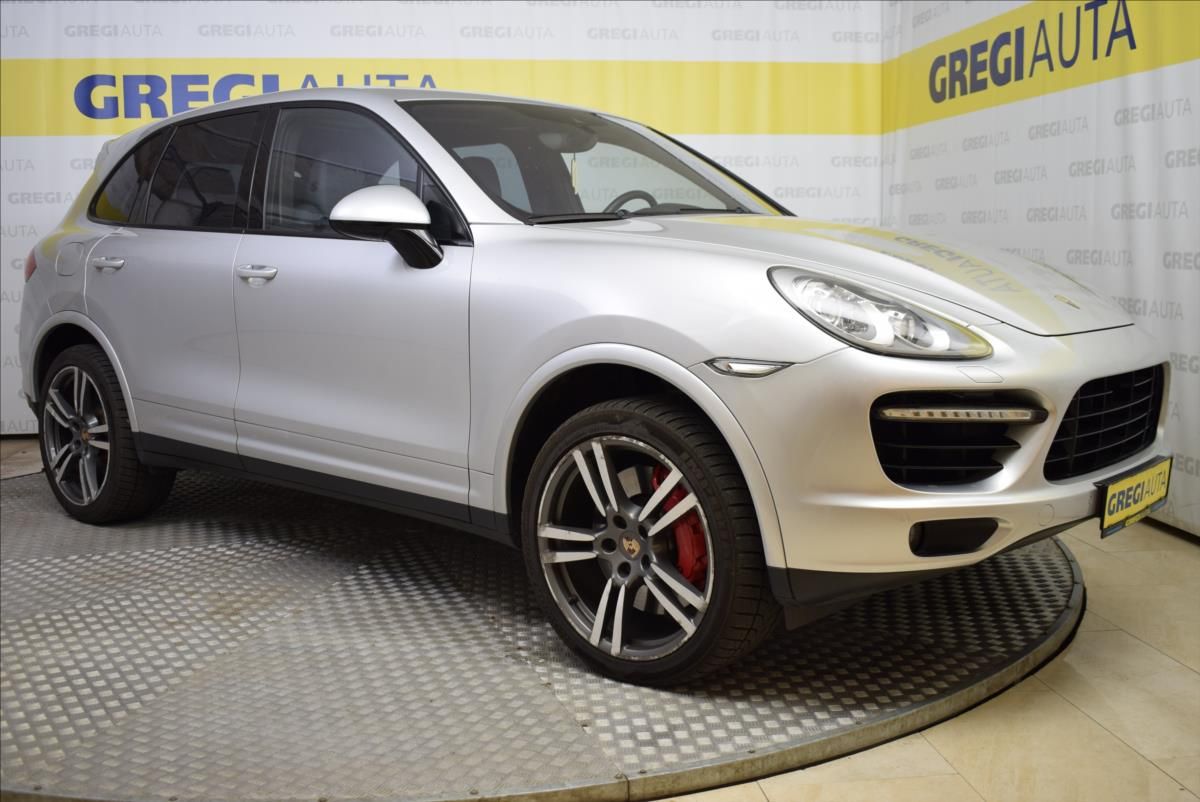 Porsche Cayenne, 4,8 V8 TURBO S,TOP STAV - fotka 2