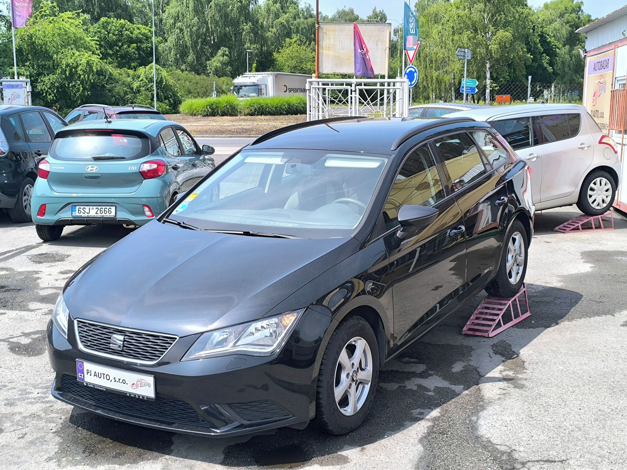 Seat Leon, 1.6 TDi Reference,Temp,1maj,AL - fotka 2