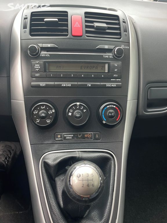 Toyota Auris, fotka 14