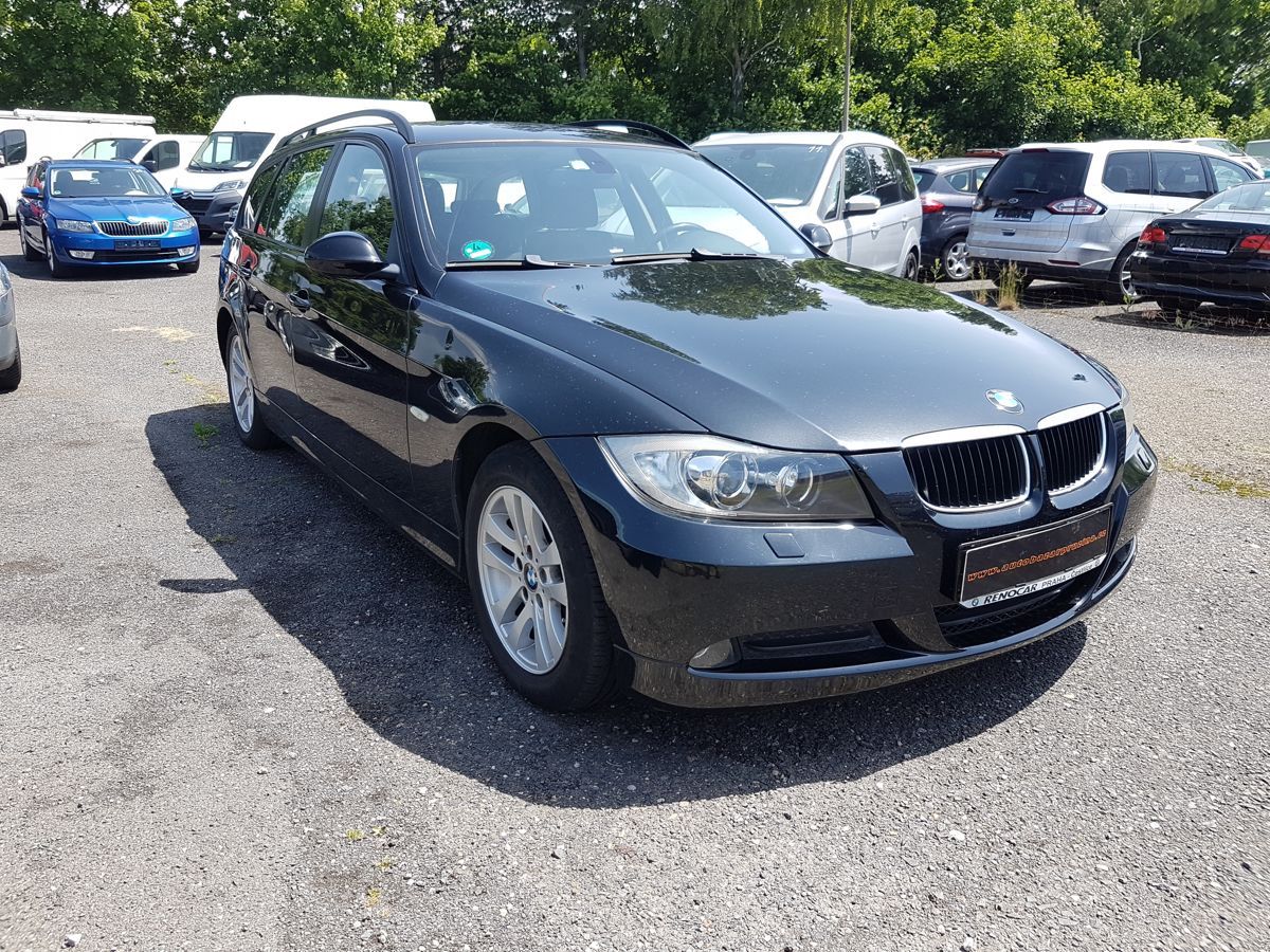 BMW Řada 3, 318 2.0i 6RYCHLOSTÍ NAVI