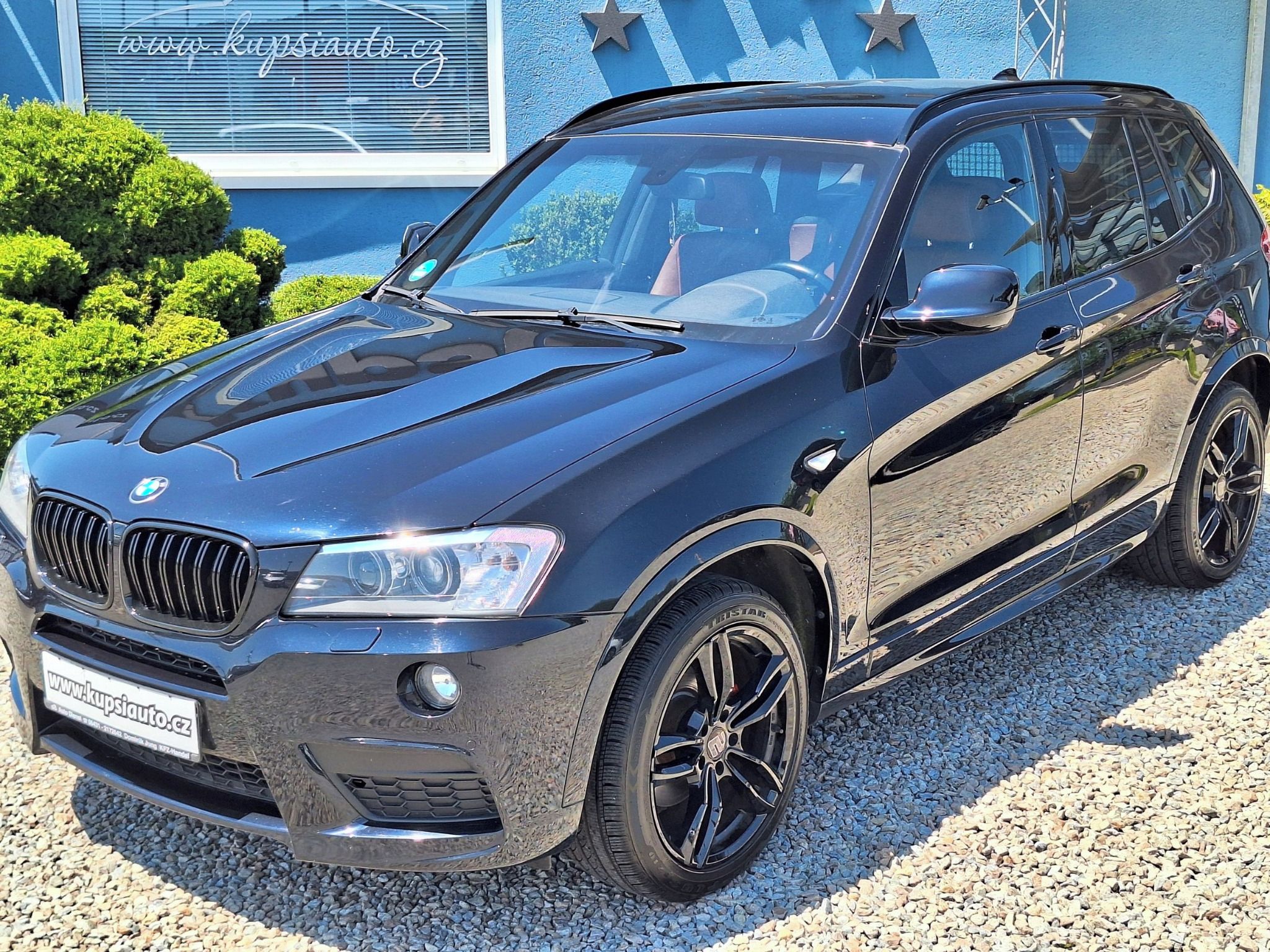BMW X3, 2,0d M Paket  MANUÁL - fotka 4