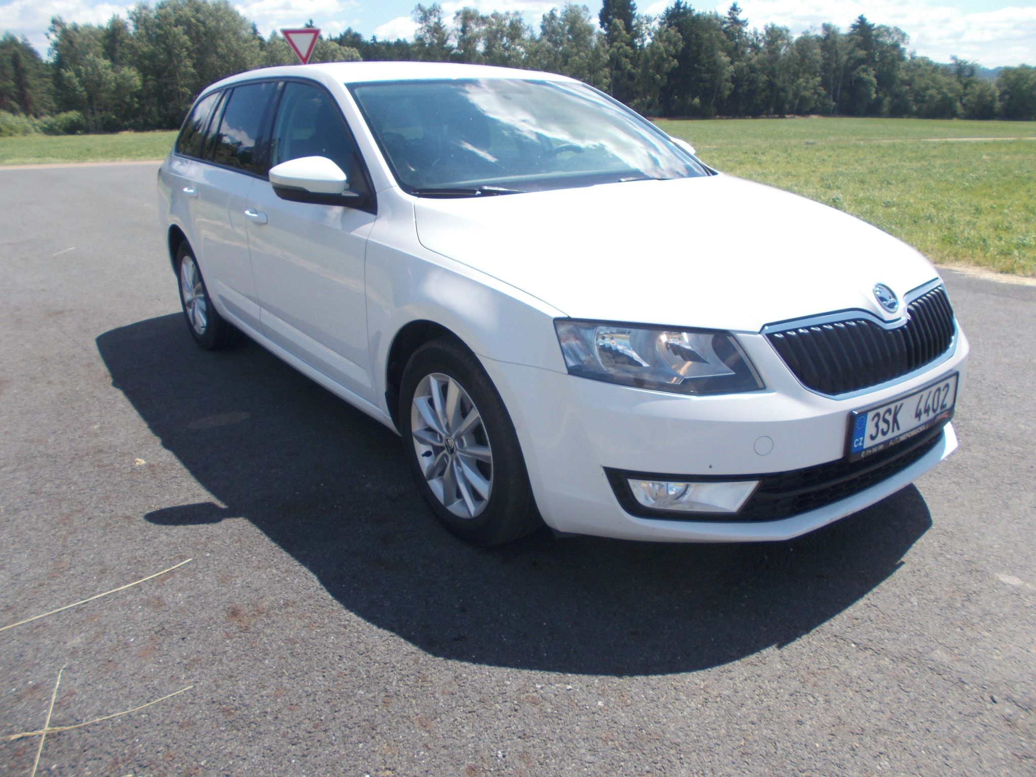 Škoda Octavia, 2,0 TDI 110KW 4X4 - fotka 6