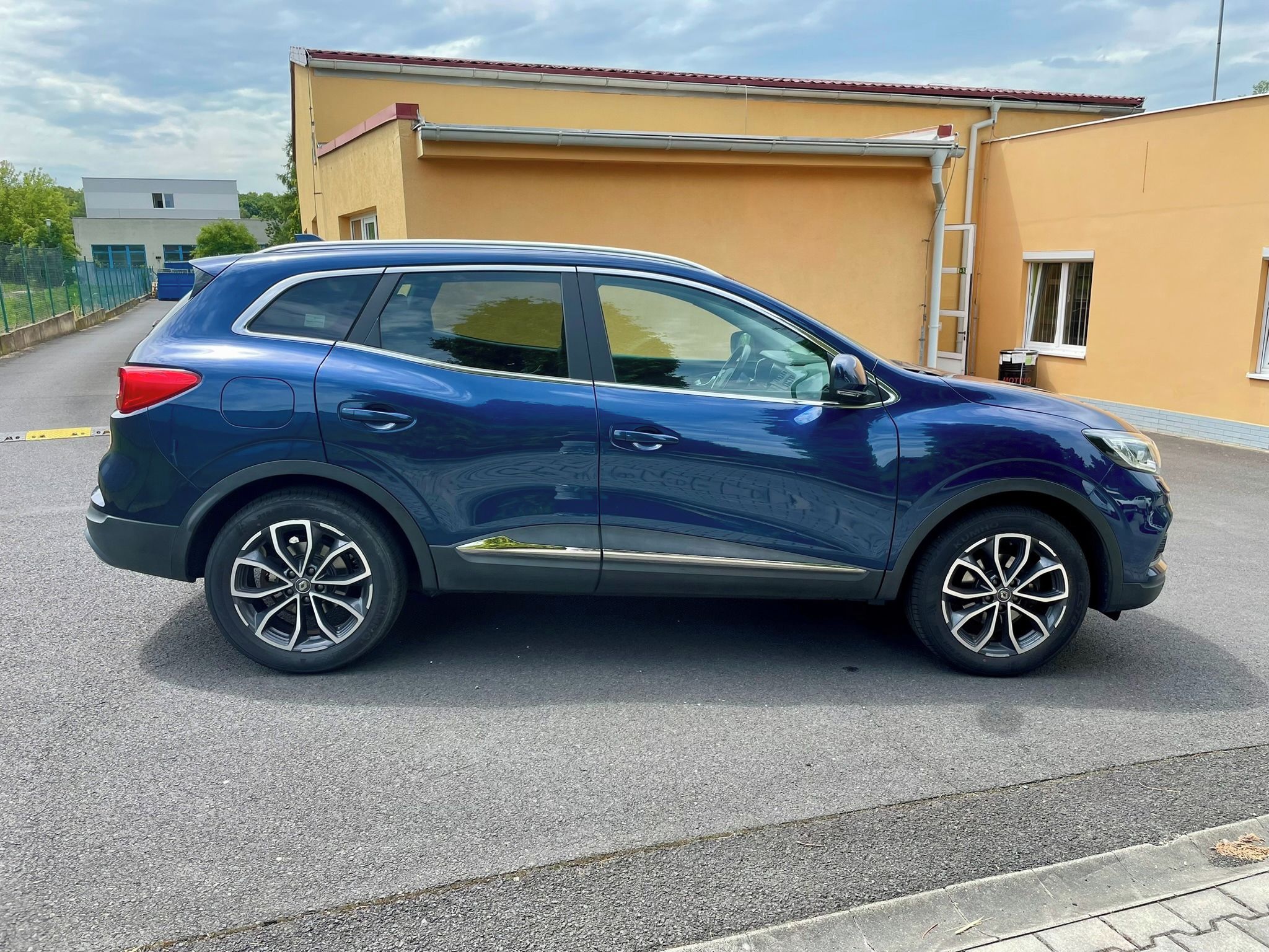 Renault Kadjar, 1.3 TCe 117kw TAŽNÉ BEZKL. OVL - fotka 6