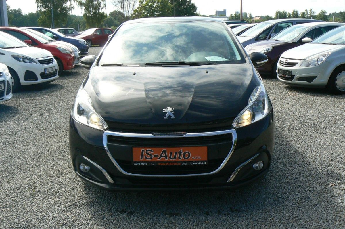 Peugeot 208, 1,2 - fotka 3