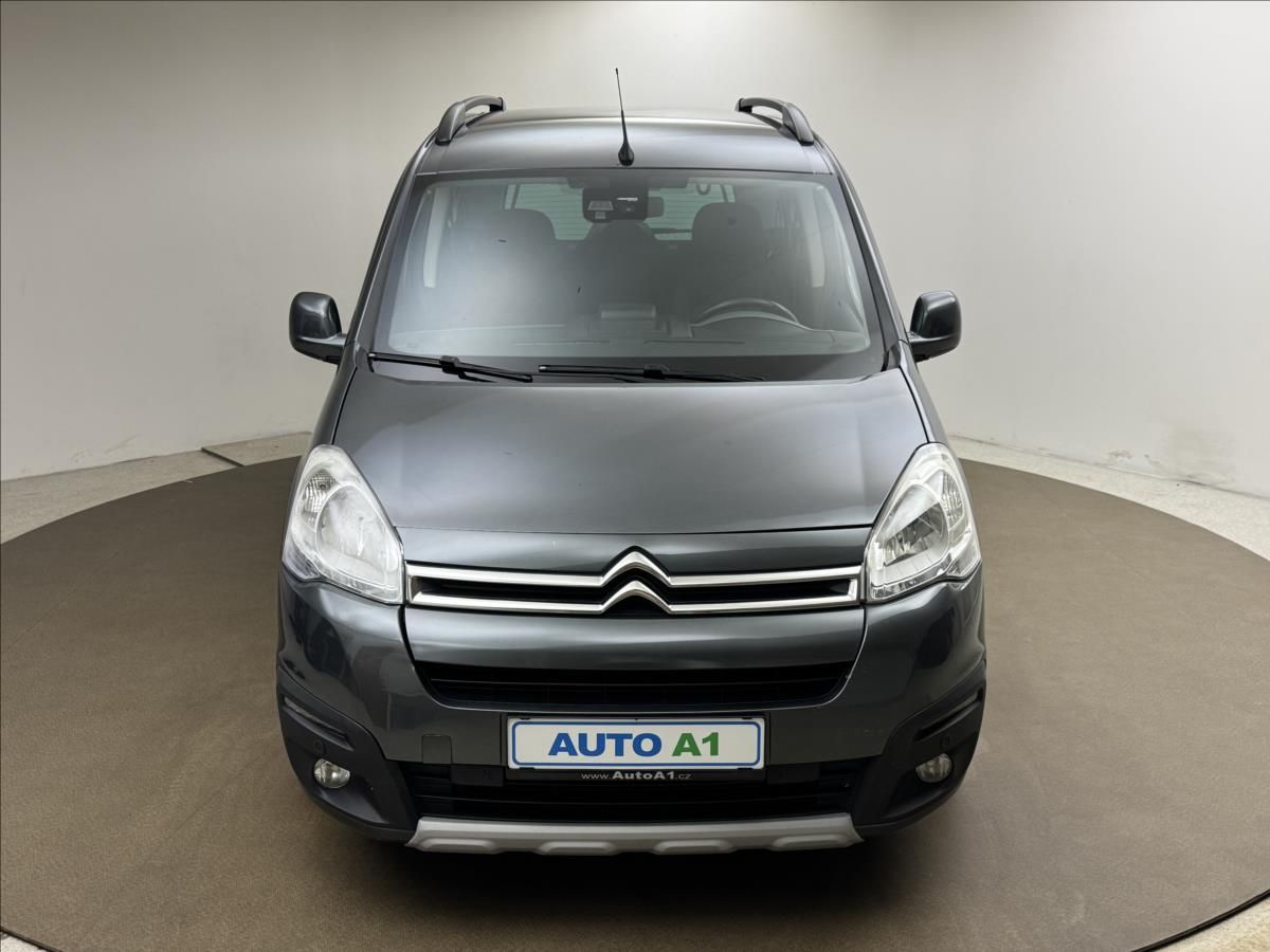 Citroën Berlingo, 1,6 HDi 88kW SHINE LED CZ DPH - fotka 2