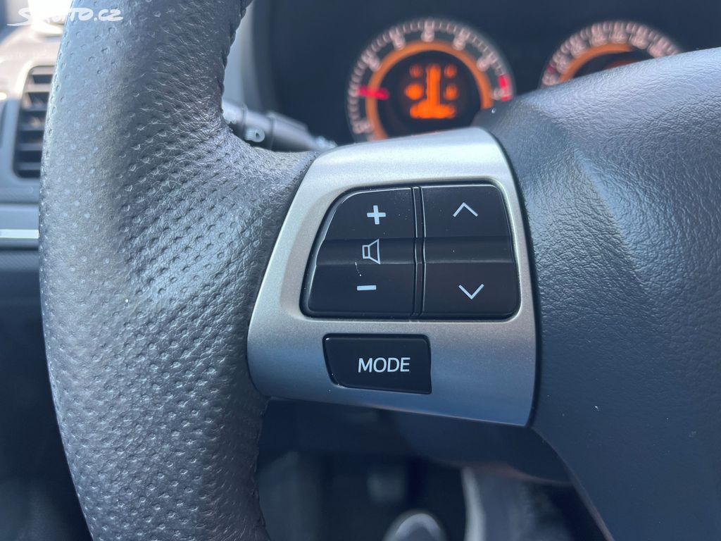 Toyota Auris, fotka 16