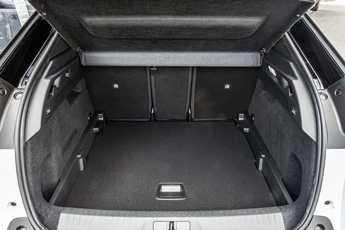 Peugeot 3008, 1,2 GT Hybrid 145 e-DCS6 - fotka 6