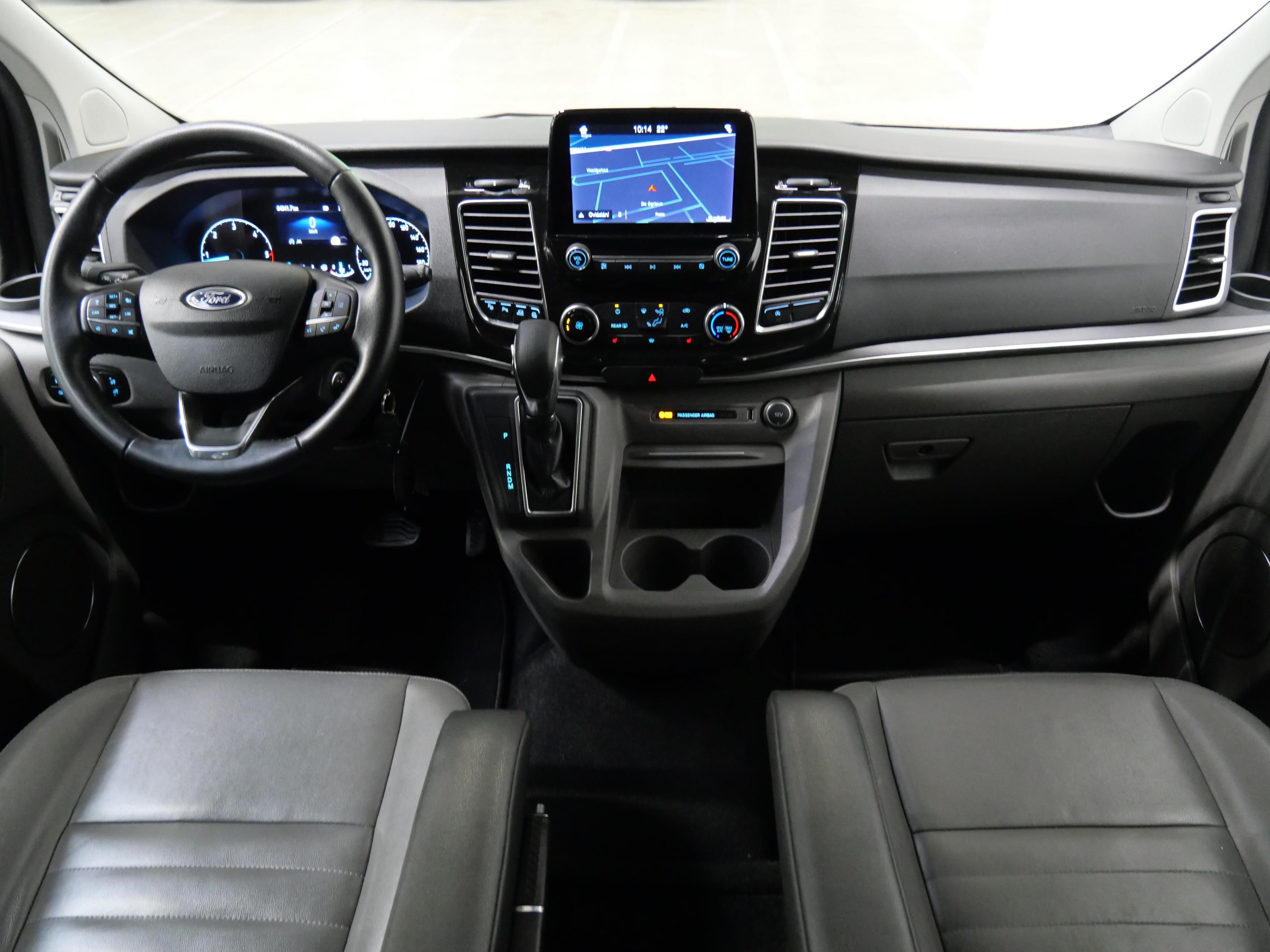 Ford Tourneo Custom, 2.0 TDCI 136 kW Titanium X - fotka 5