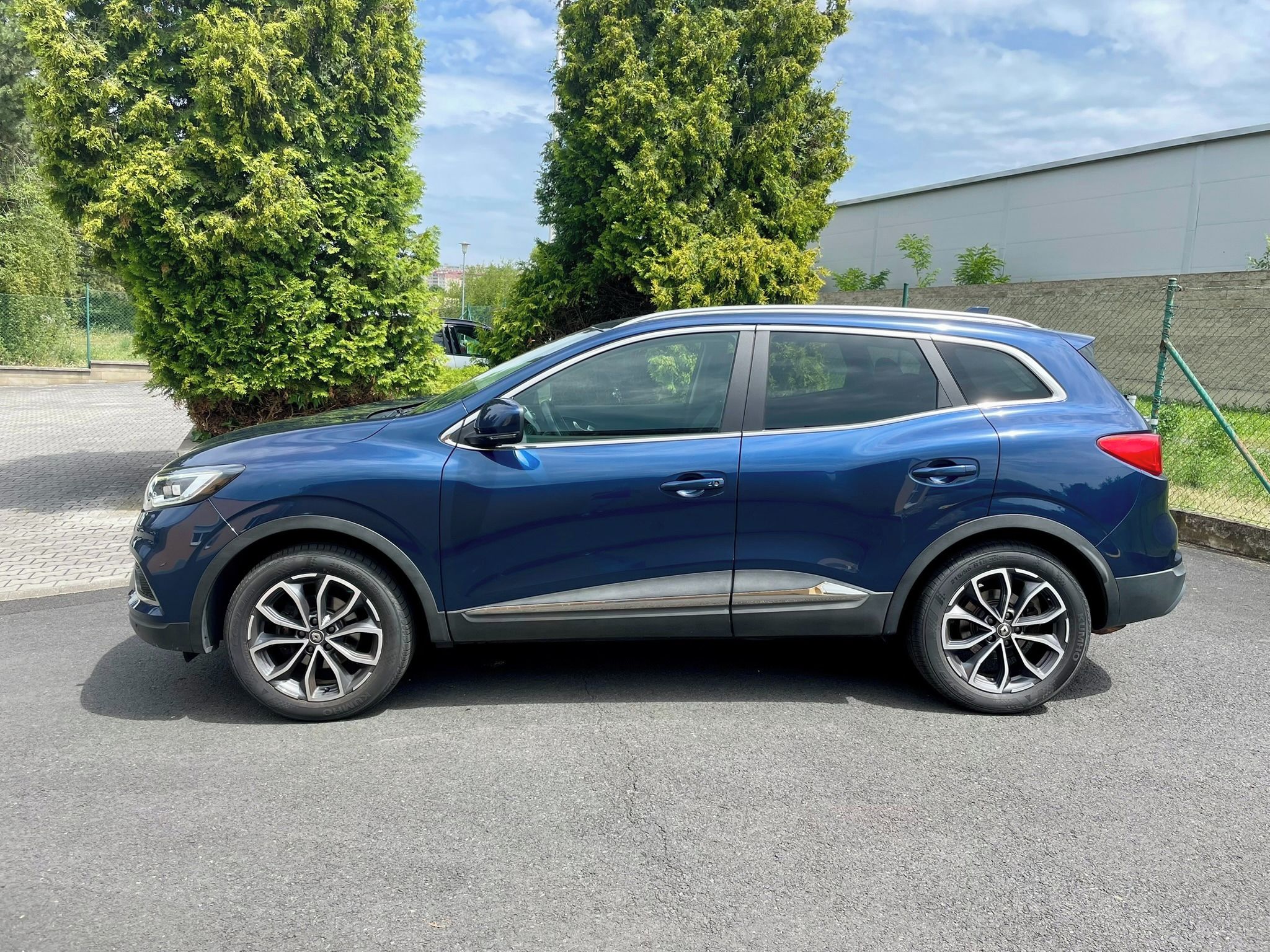 Renault Kadjar, 1.3 TCe 117kw TAŽNÉ BEZKL. OVL - fotka 2