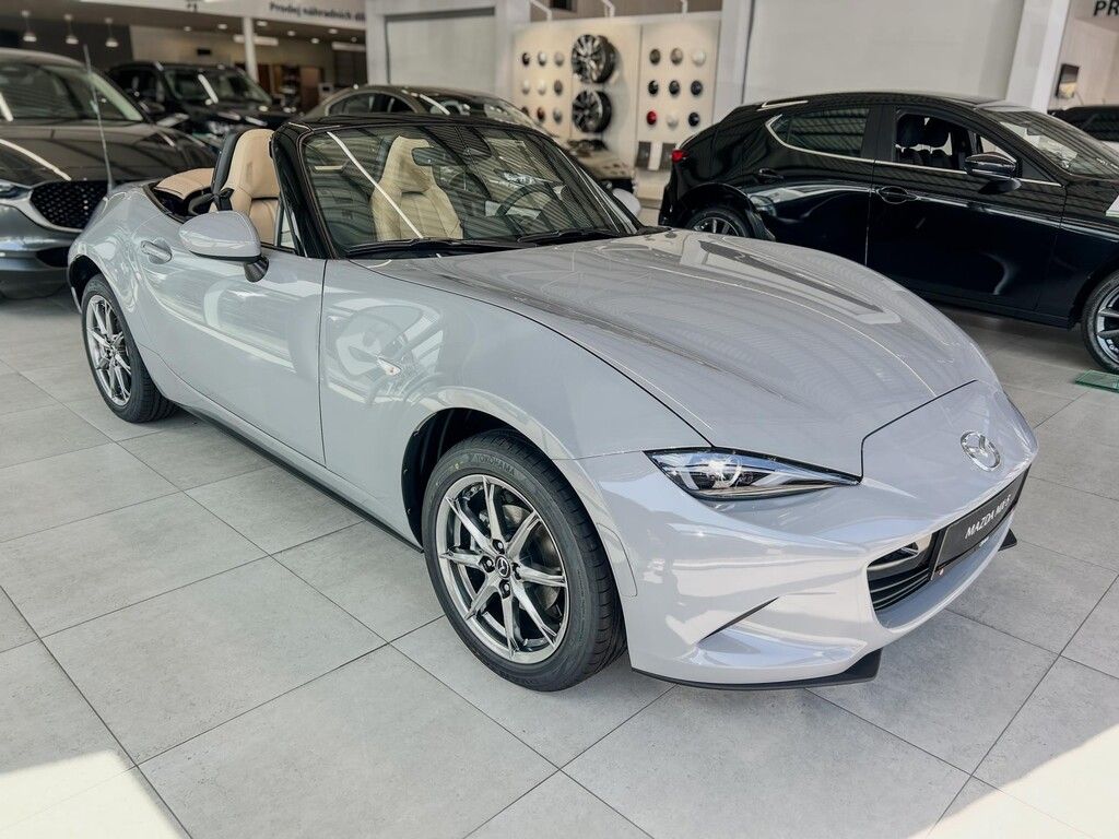 Mazda MX-5, MX-5 1.5L SKYACTIV G 132hp 6MT - fotka 3