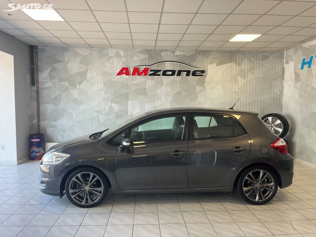 Toyota Auris, fotka 9
