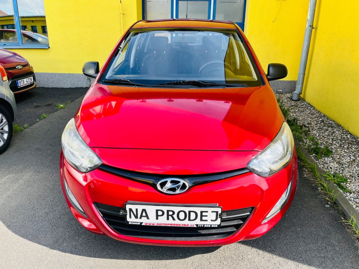 Hyundai i20, 1.2 i BENZÍN NAJETO JEN 99 TIS - fotka 2