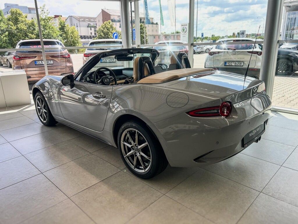Mazda MX-5, MX-5 1.5L SKYACTIV G 132hp 6MT - fotka 5