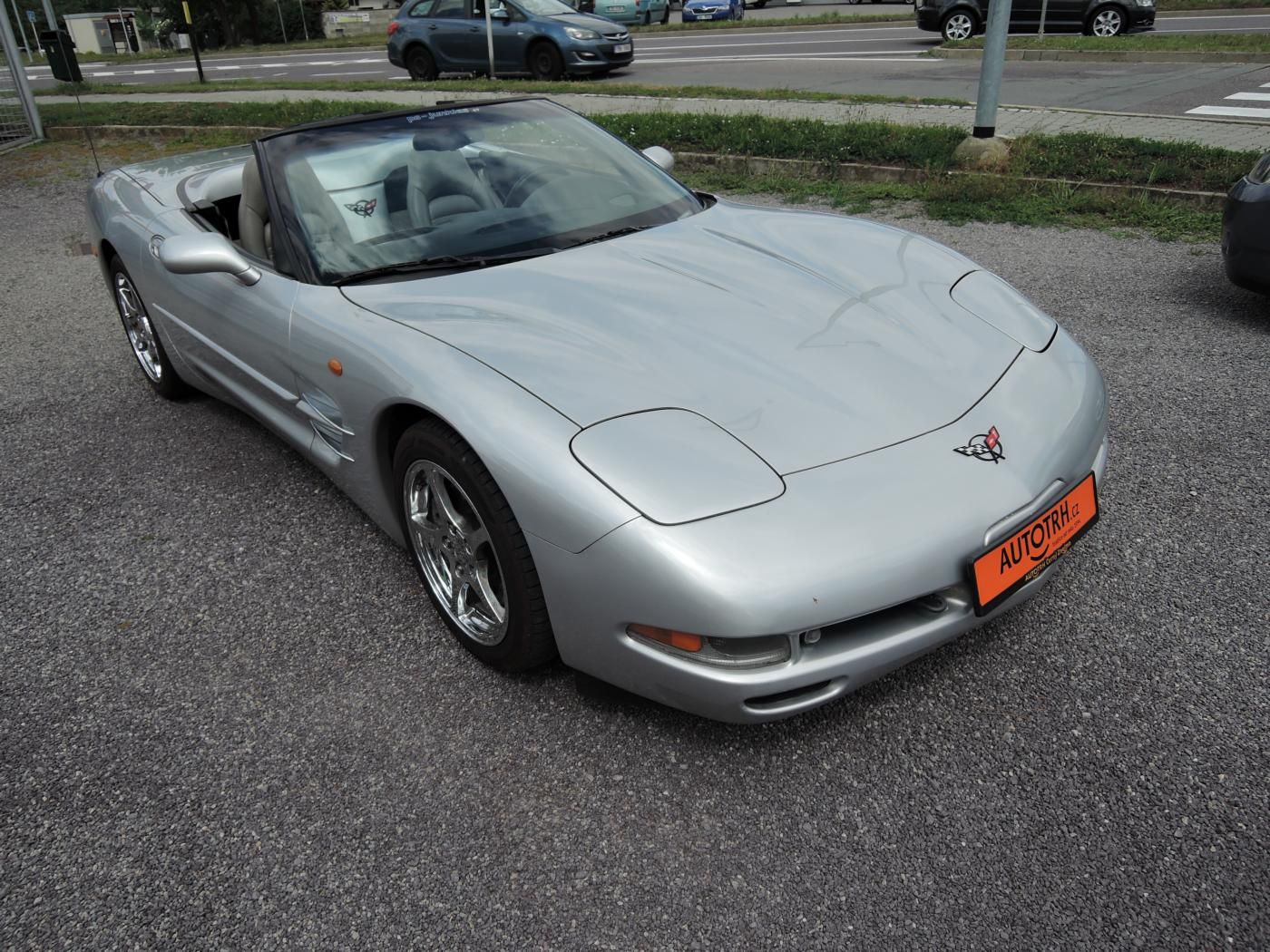 Chevrolet Corvette, 5,7 V8 Aut.1.maj.ČR  C5 - fotka 2