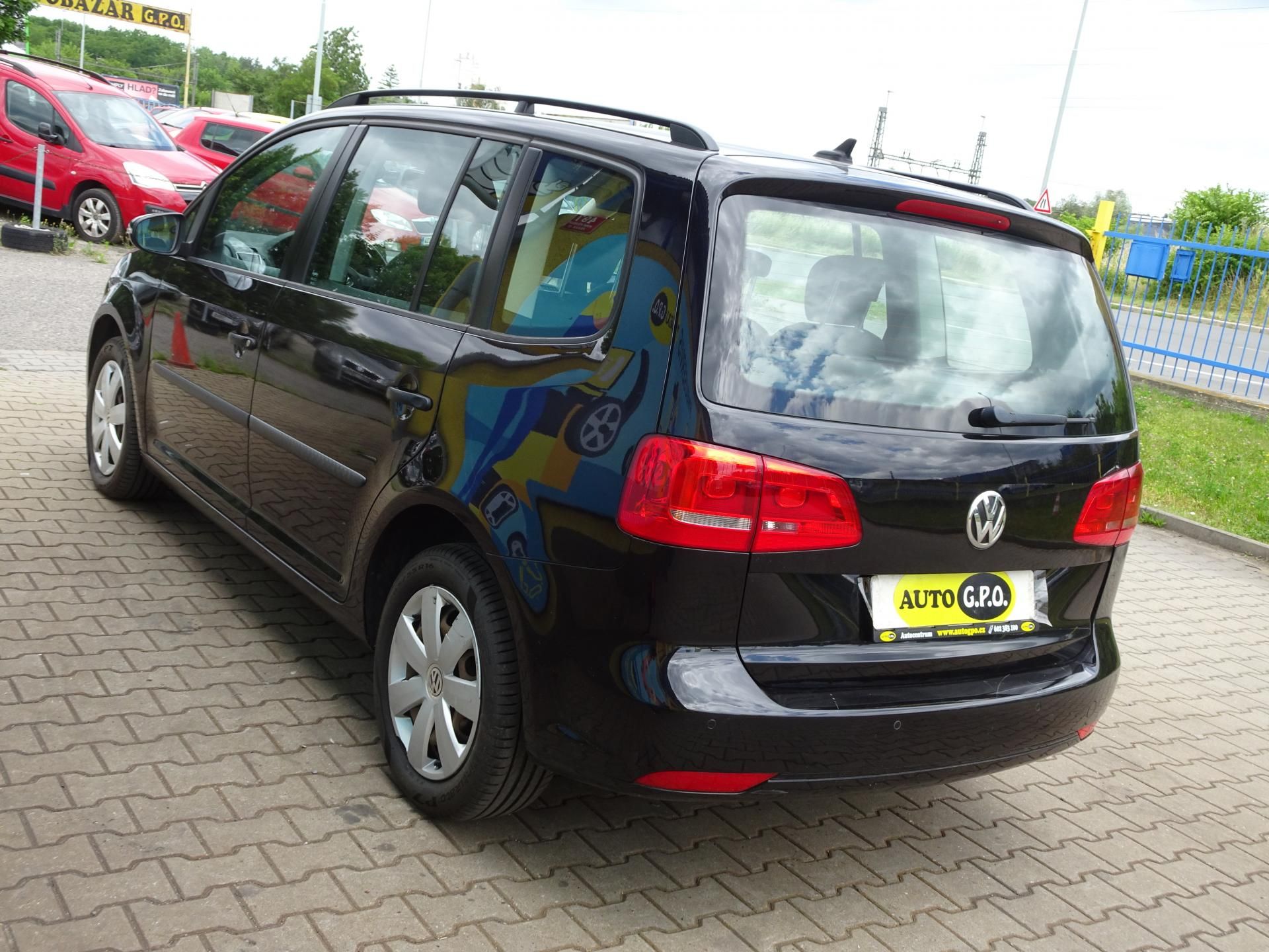 Volkswagen Touran, 1.6 TDi - fotka 4
