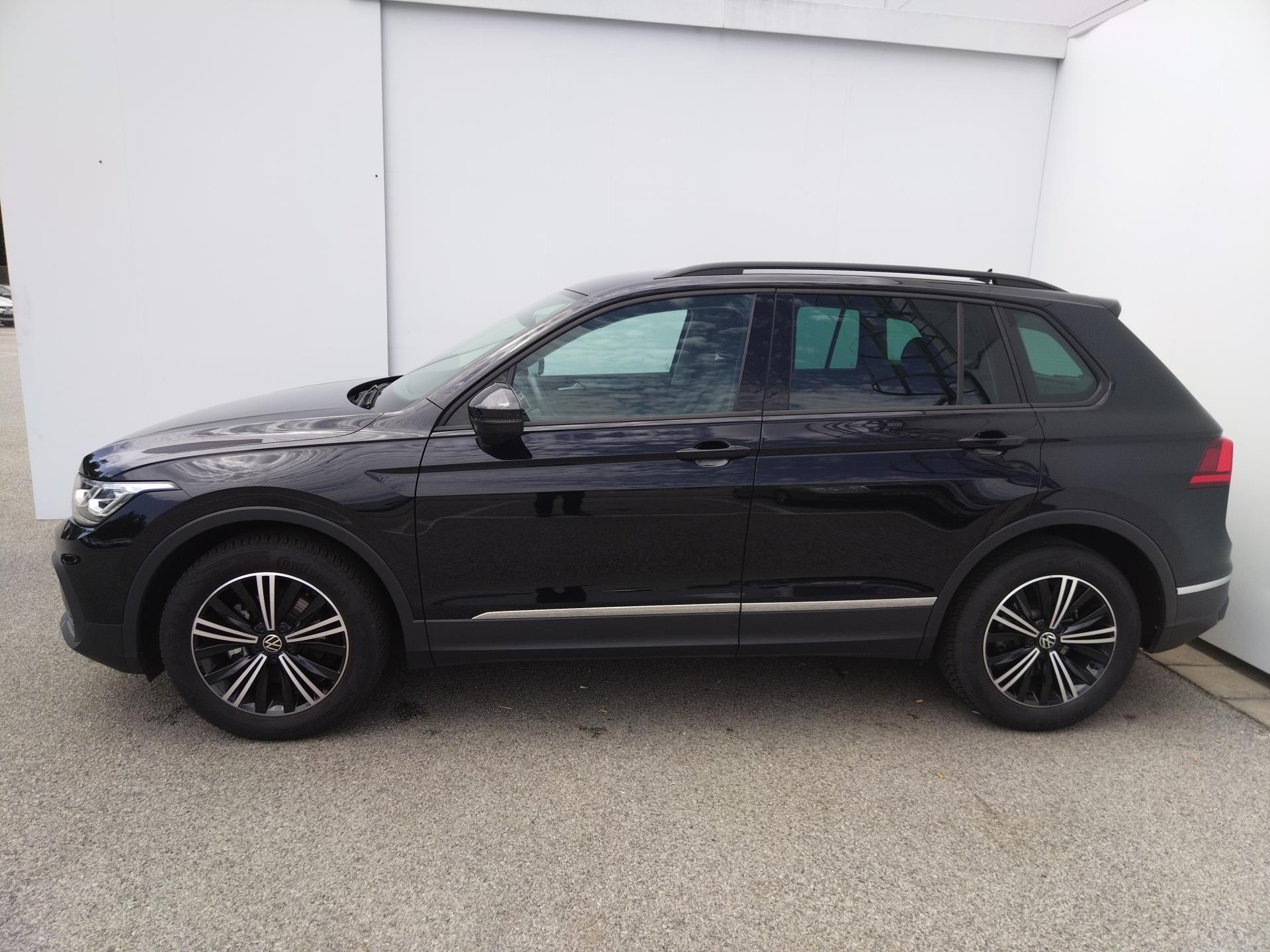 Volkswagen Tiguan, Life 1.5 TSI 110kW - fotka 3