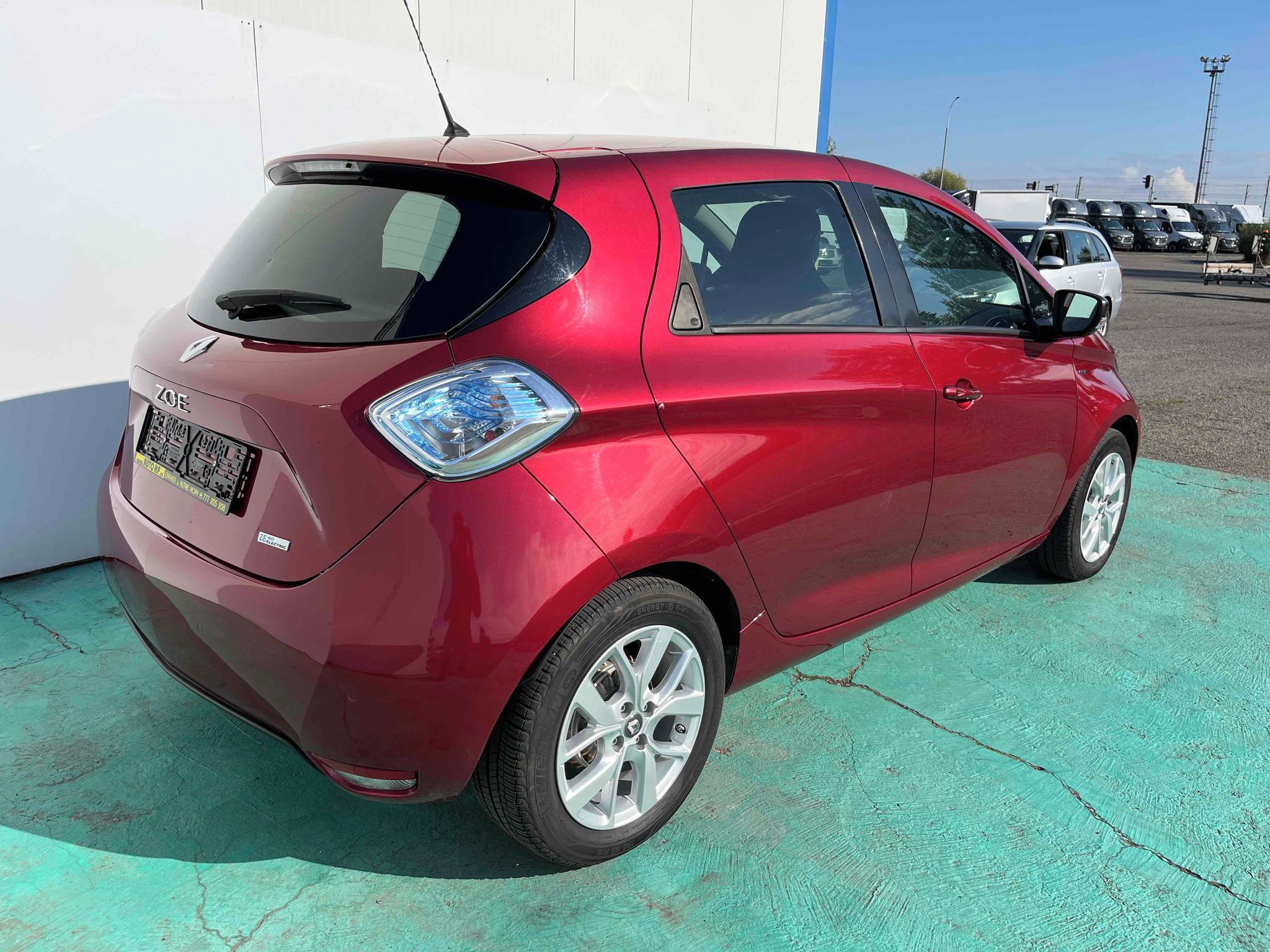Renault ZOE, Limited, Navi, Výhřevy, SoH95% - fotka 2