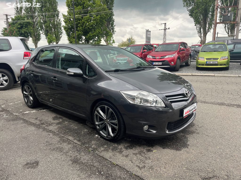 Toyota Auris, fotka 24