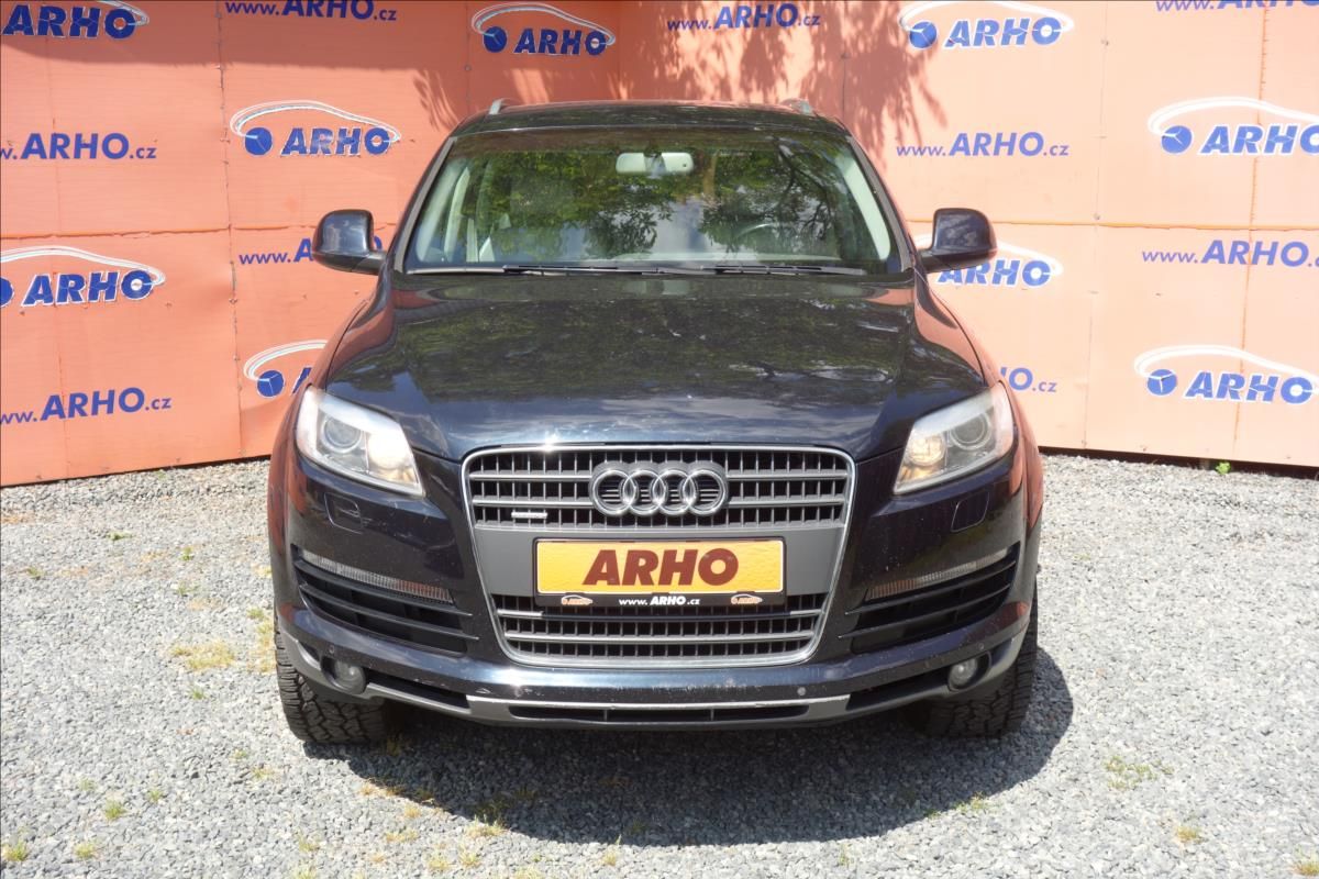 Audi Q7, 4,2 i V8 257KW, ČR, QUATTRO. - fotka 2