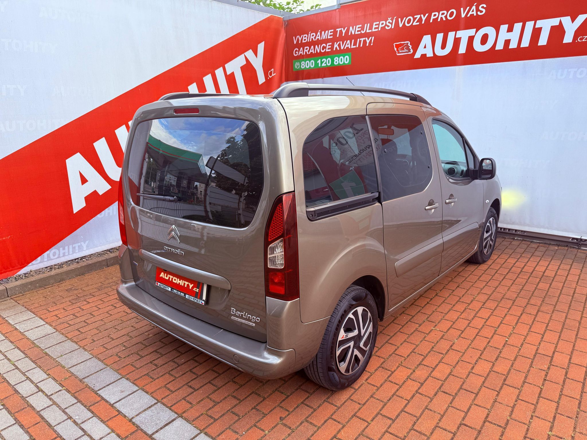 Citroën Berlingo, 1.6 HDi, ČR, Navigace, Kamera - fotka 6