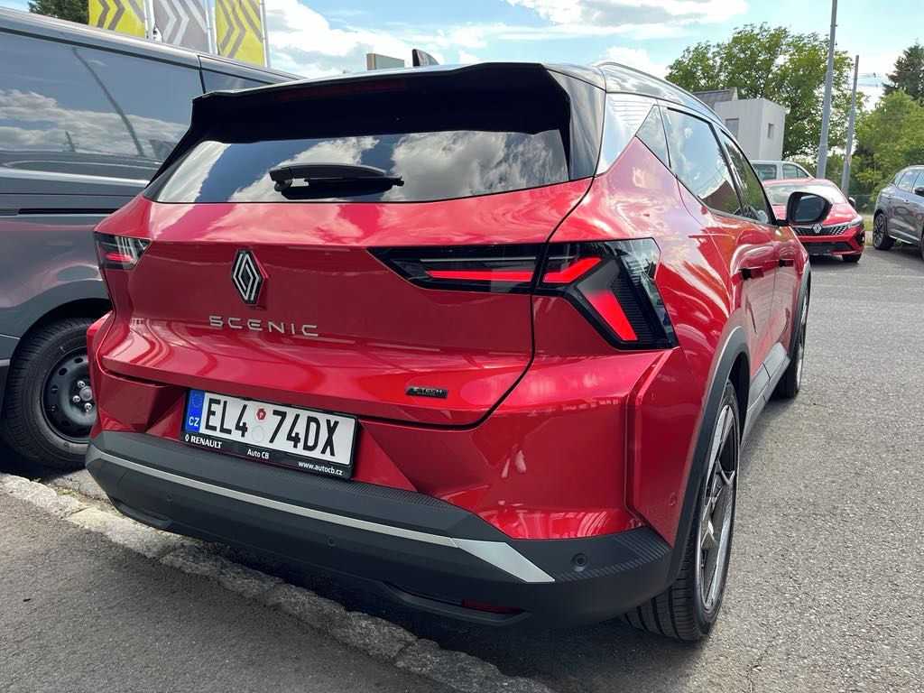 Renault Scénic, iconic 220 k long range - fotka 4