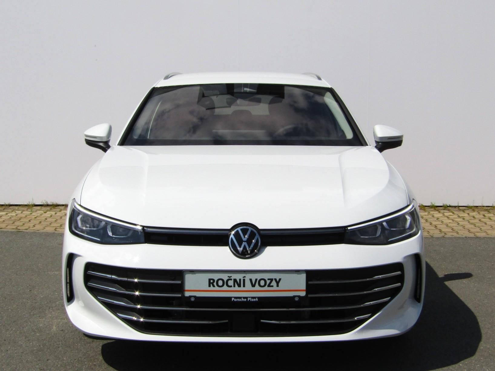 Volkswagen Passat, Business 1,5 eTSI 110 kW DSG - fotka 4