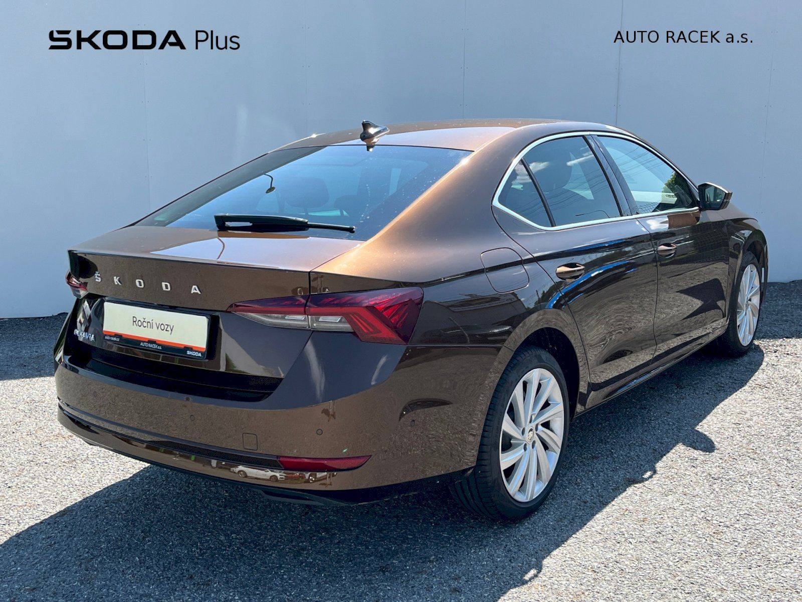 Škoda Octavia, 2.0 TDI 110kW DSG Style - fotka 2