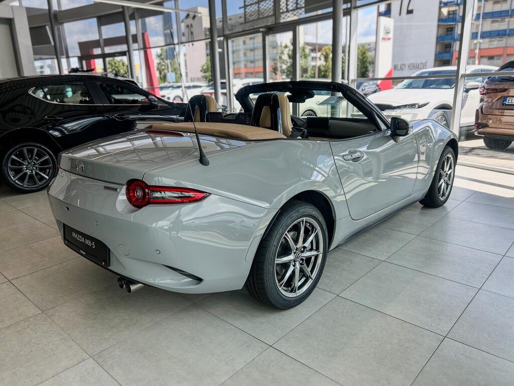 Mazda MX-5, MX-5 1.5L SKYACTIV G 132hp 6MT - fotka 4