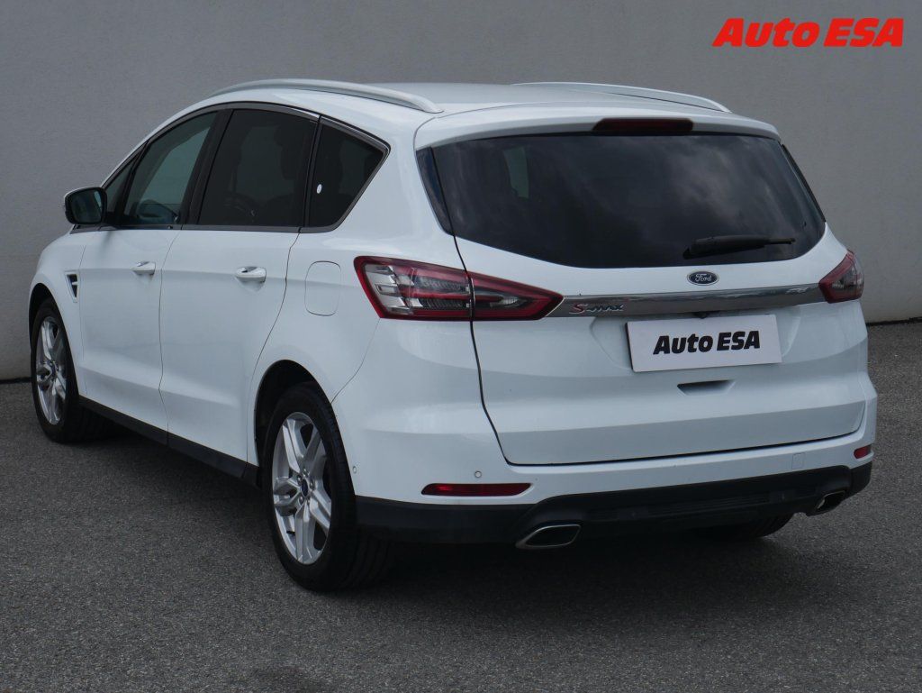 Ford S-MAX, 2.0 TDCi,AT,navi,LED - fotka 6